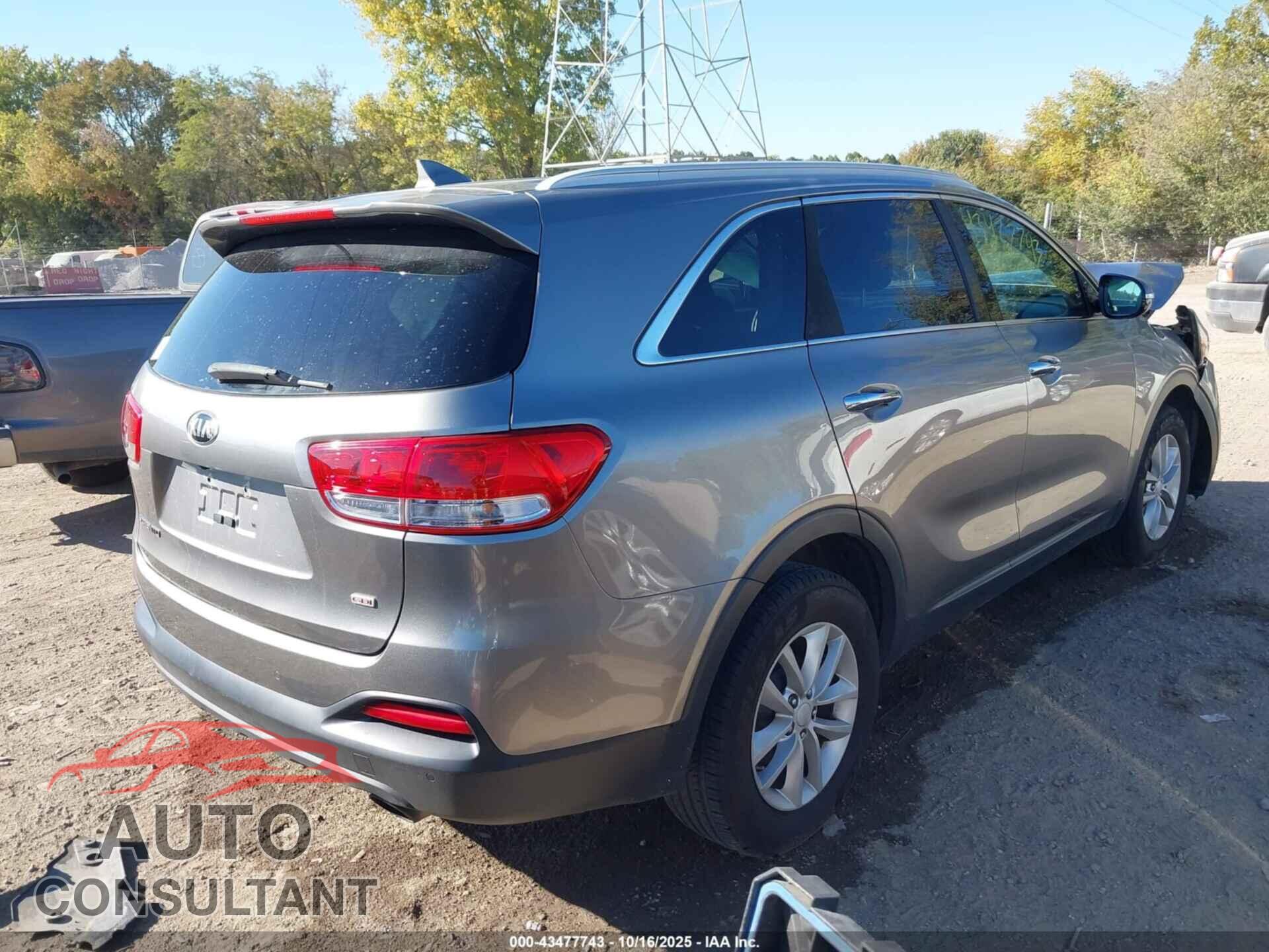 KIA SORENTO 2016 - 5XYPG4A37GG119601