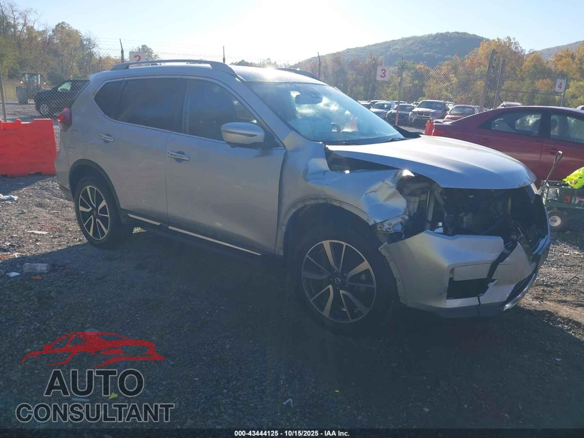 NISSAN ROGUE 2020 - 5N1AT2MV8LC702109
