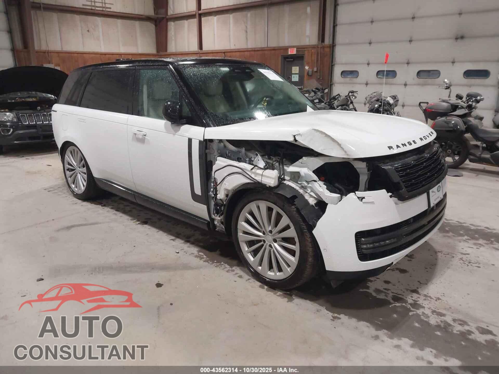 LAND ROVER RANGE ROVER 2024 - SALKPBE9XRA218583
