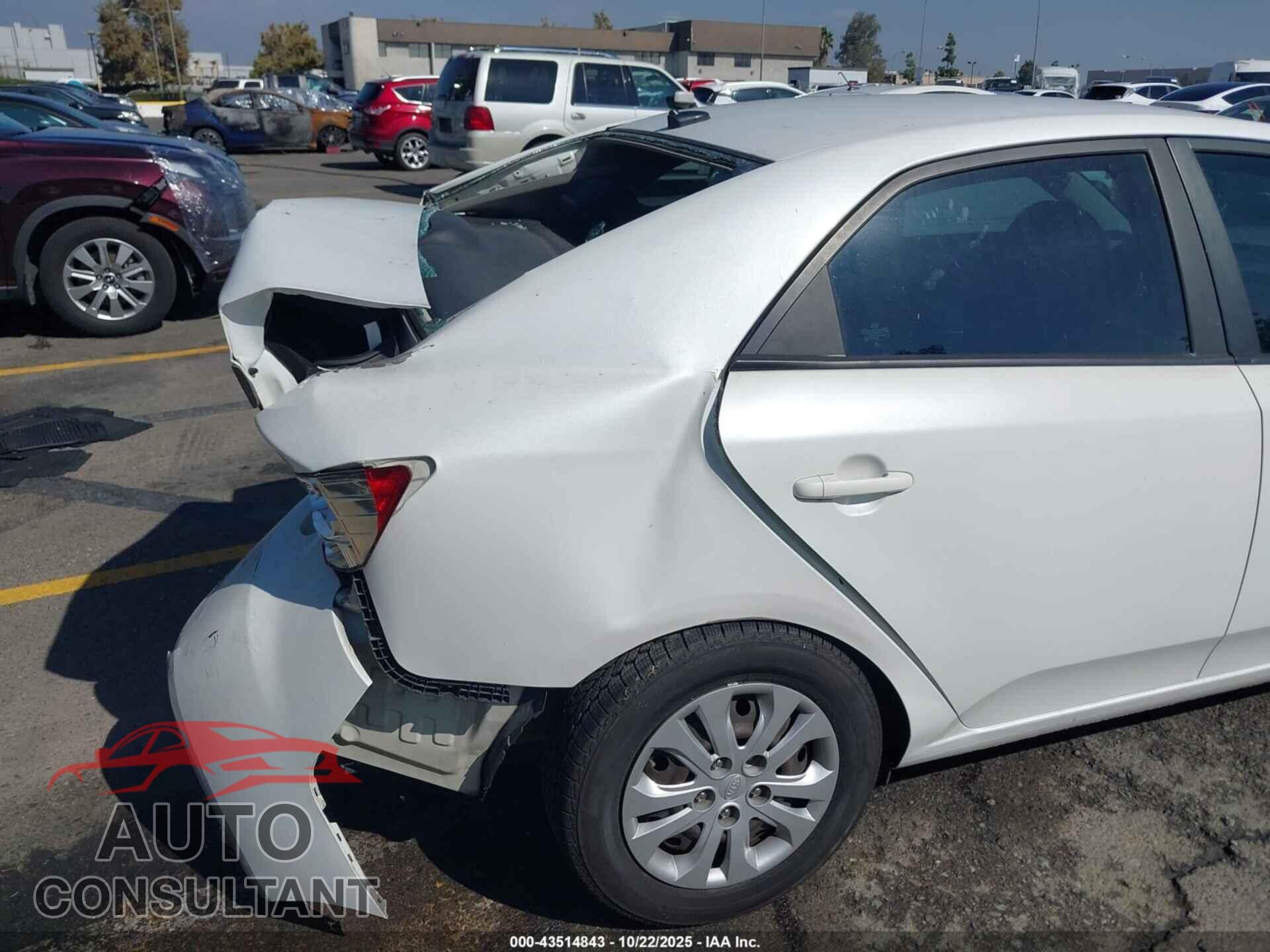 KIA FORTE 2012 - KNAFU4A24C5512726