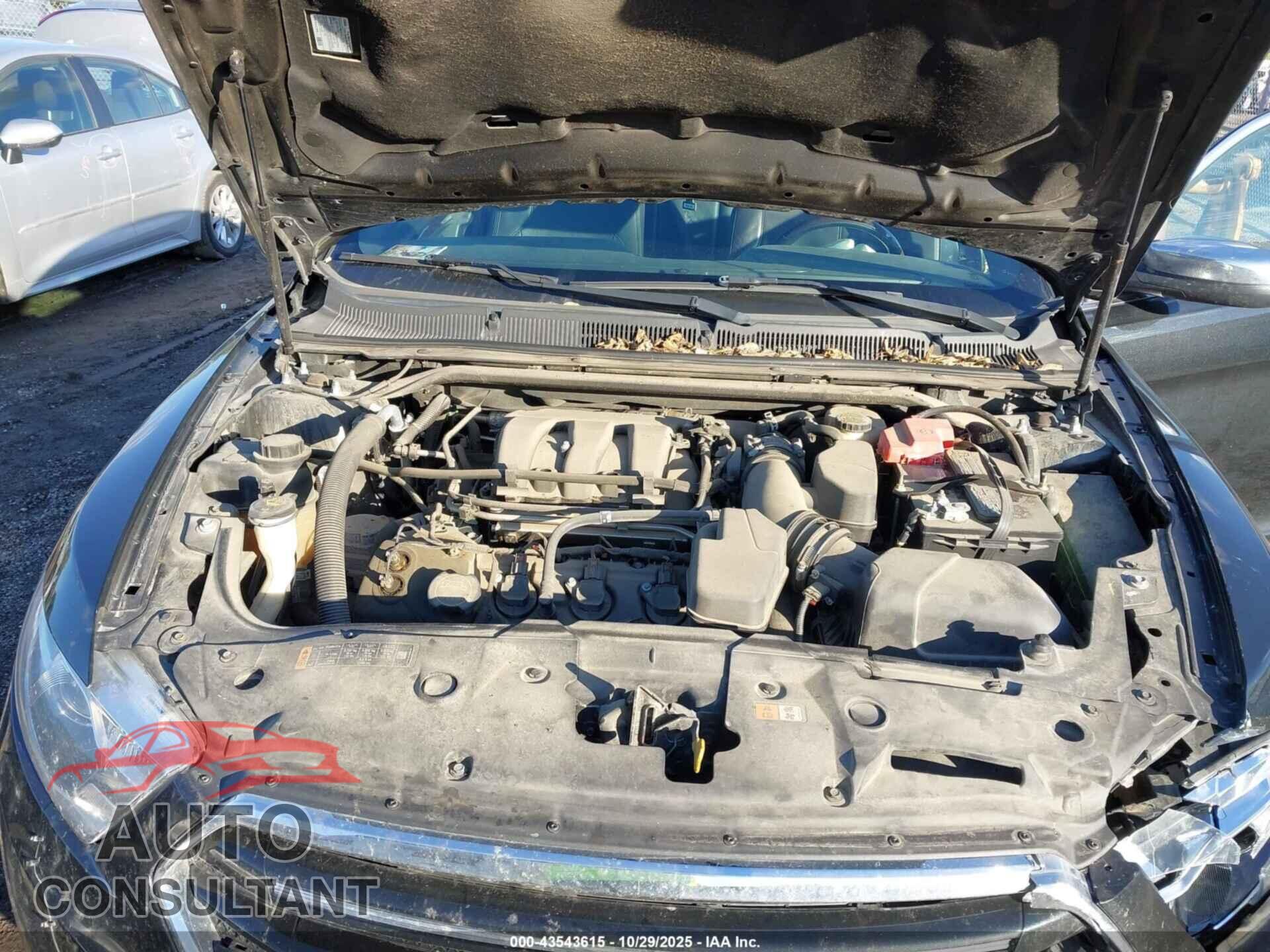 FORD TAURUS 2015 - 1FAHP2F85FG149890
