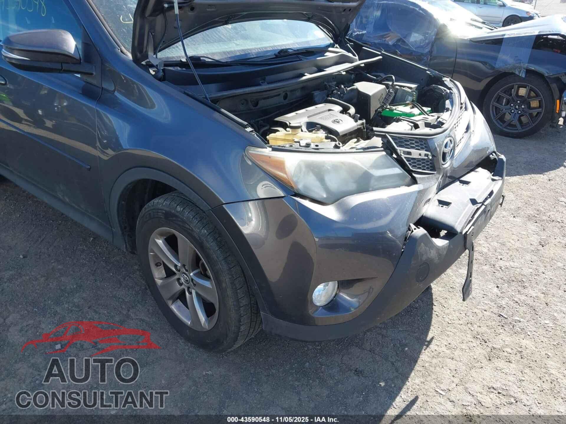 TOYOTA RAV4 2015 - JTMRFREV6FD121521