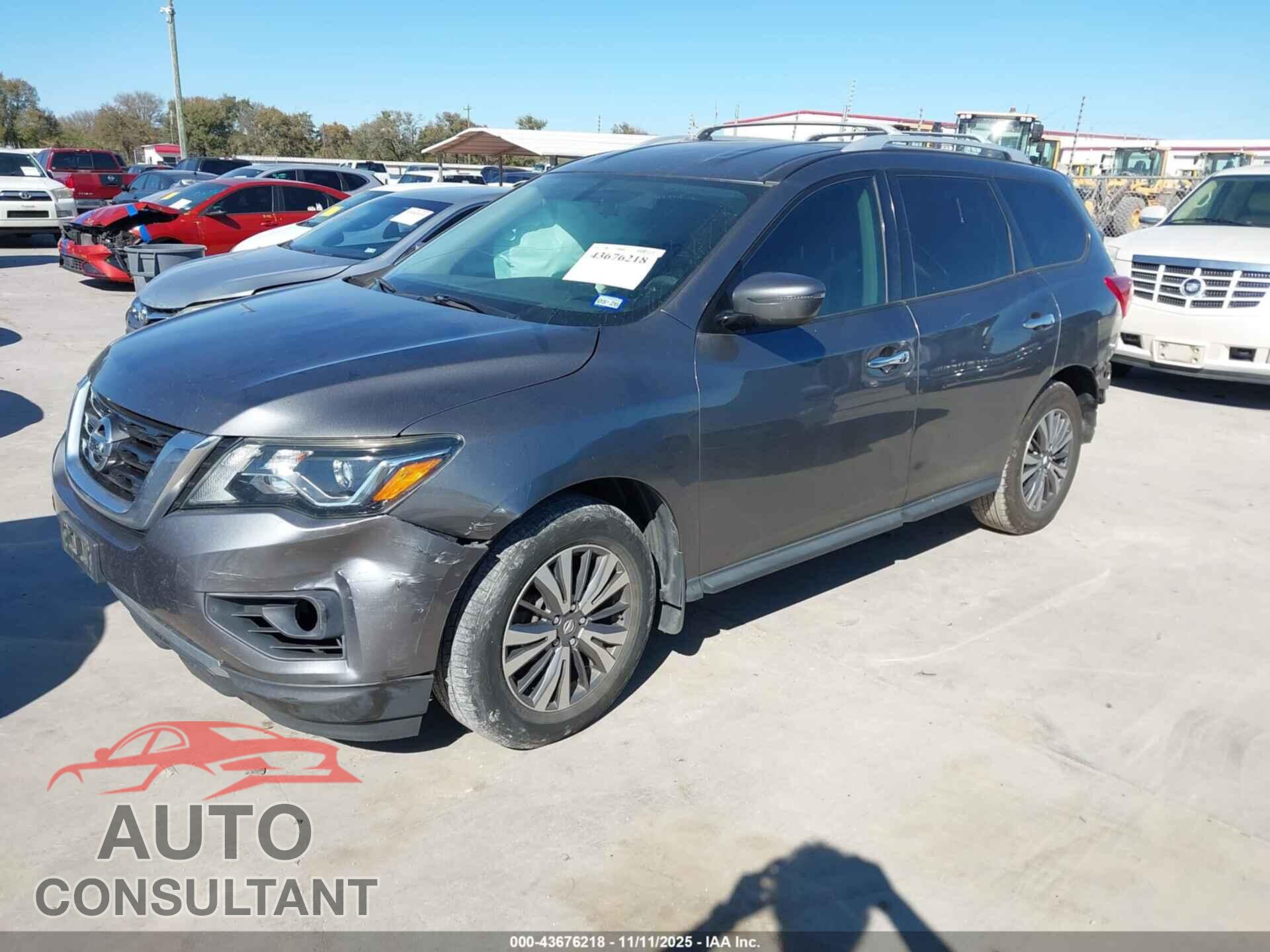 NISSAN PATHFINDER 2018 - 5N1DR2MN6JC674156