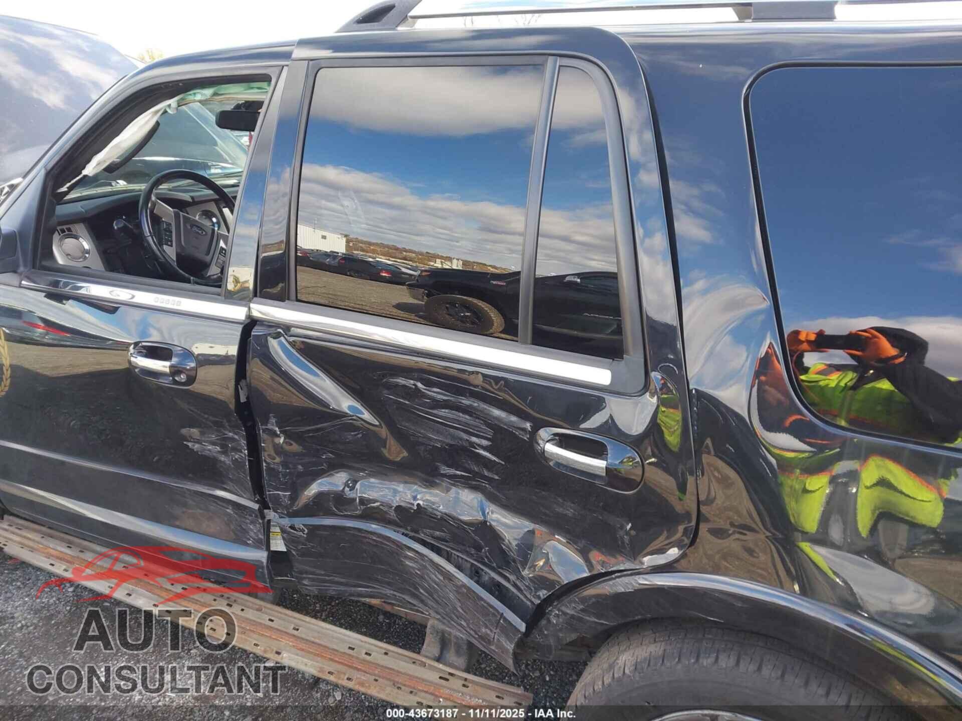 FORD EXPEDITION 2015 - 1FMJU2AT8FEF09144