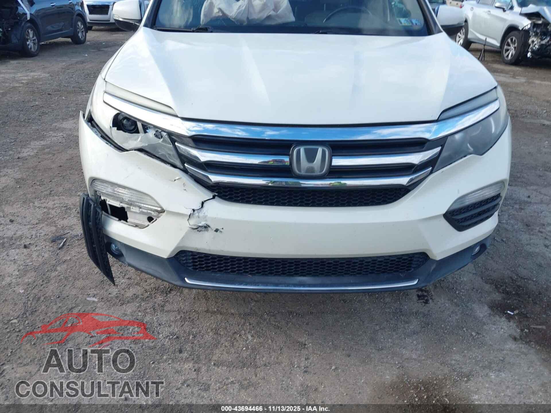 HONDA PILOT 2017 - 5FNYF6H04HB022847