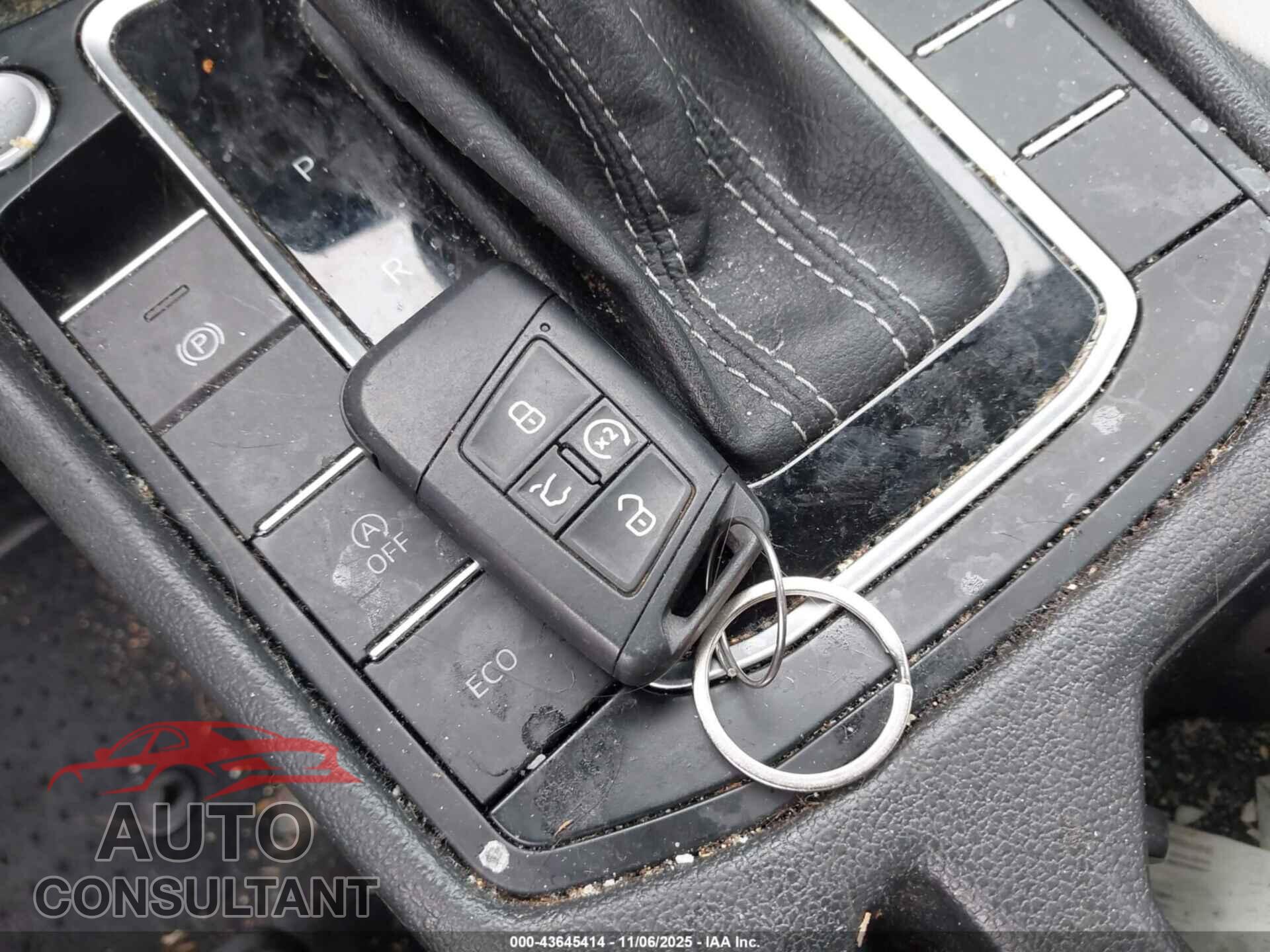 VOLKSWAGEN JETTA 2021 - 3VWC57BU2MM070140