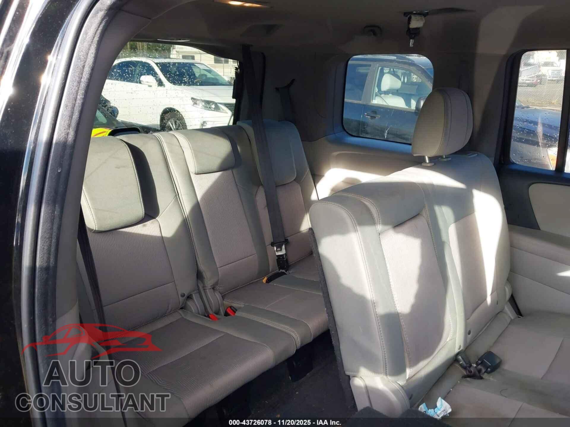 HONDA PILOT 2012 - 5FNYF4H46CB006312