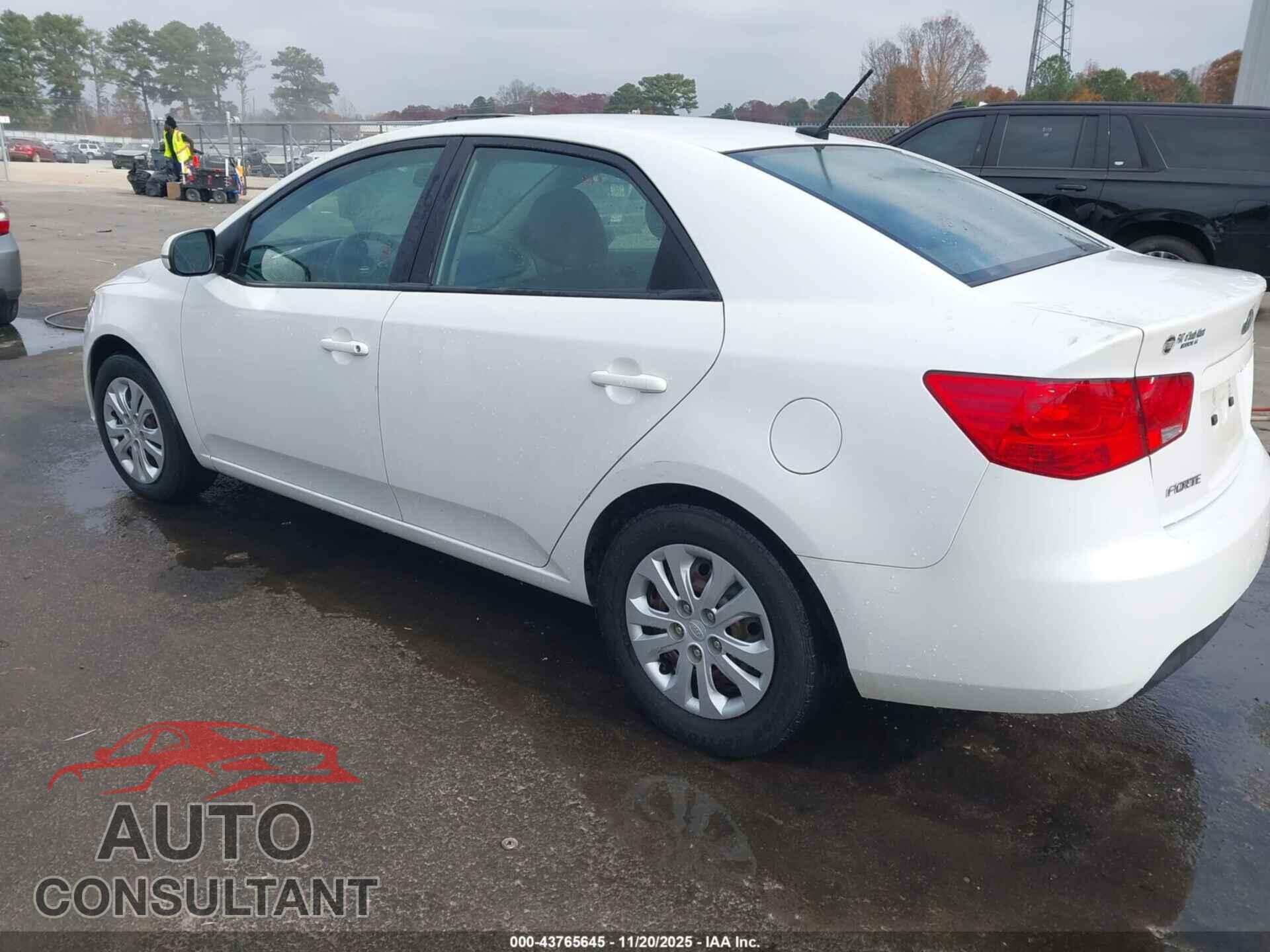 KIA FORTE 2012 - KNAFU4A22C5586985