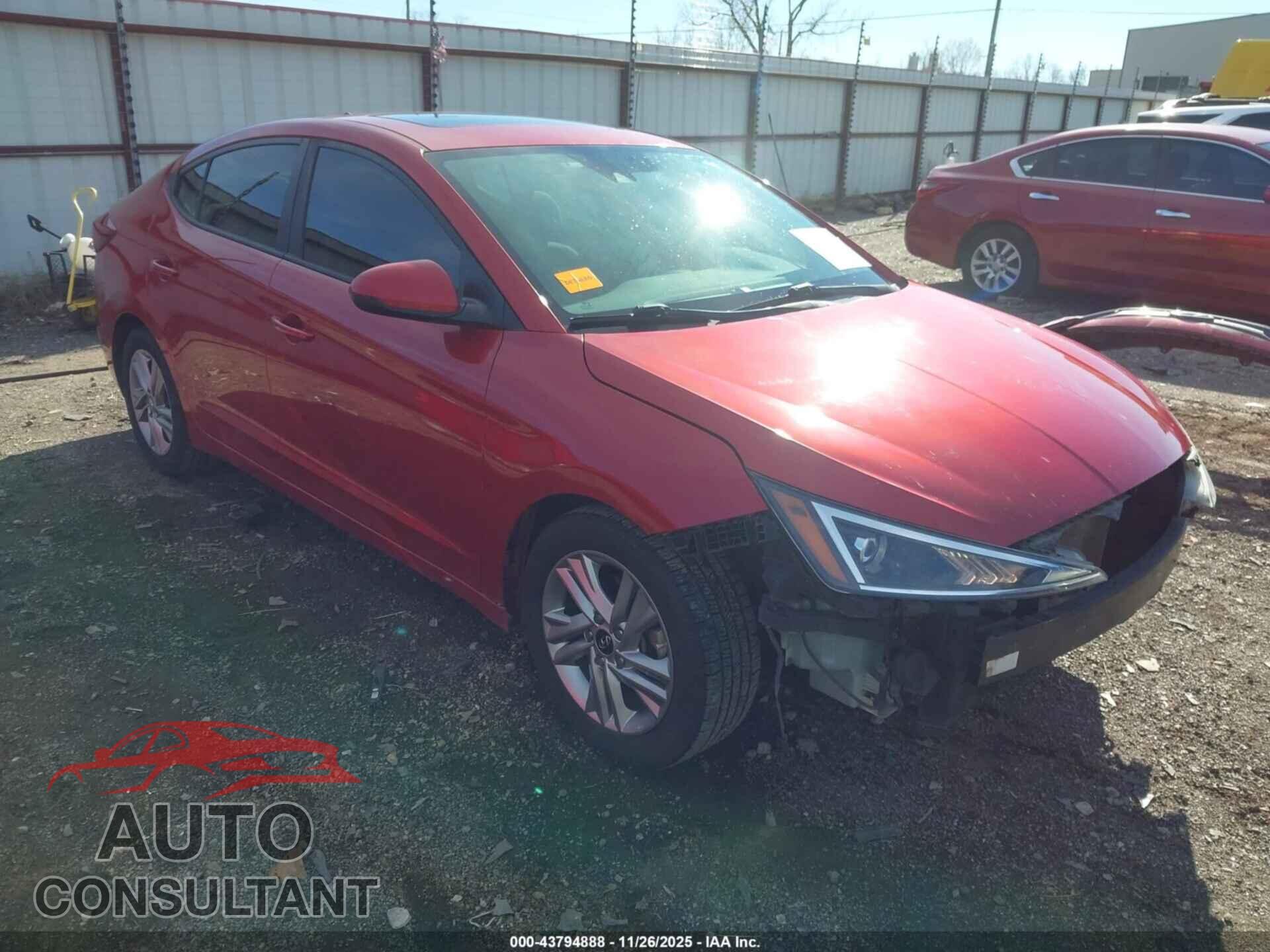 HYUNDAI ELANTRA 2020 - 5NPD84LF5LH535219