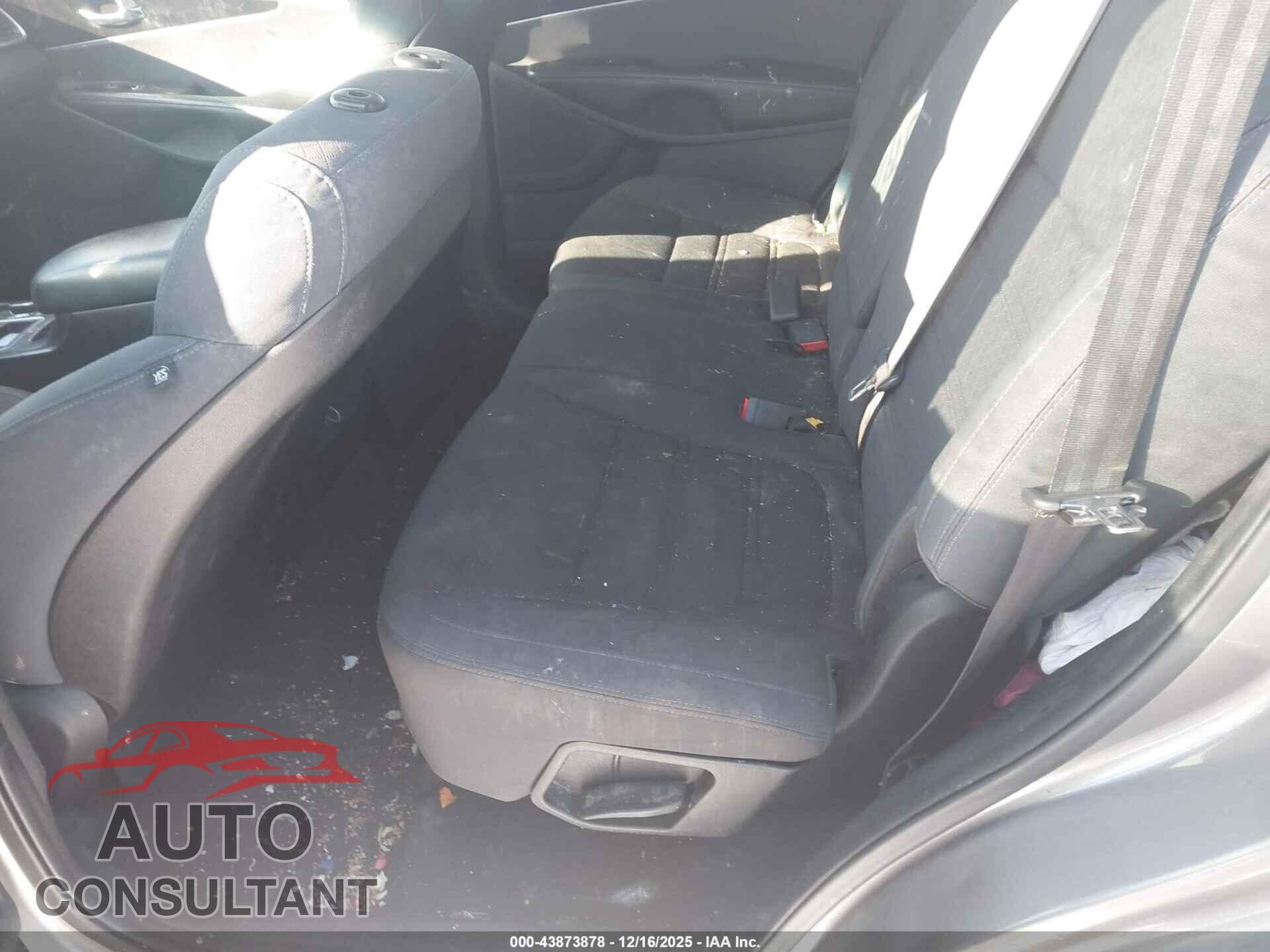 KIA SORENTO 2016 - 5XYPG4A37GG064549
