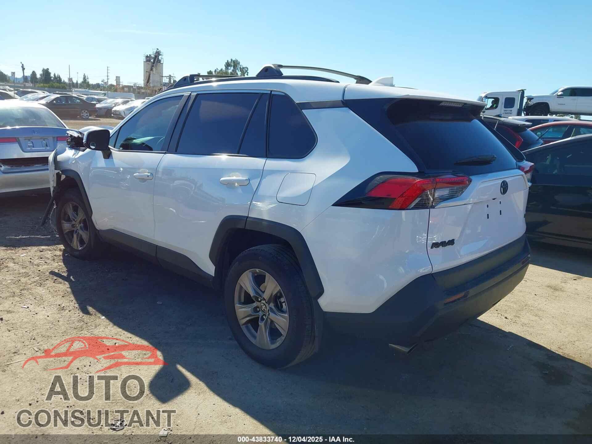 TOYOTA RAV4 2024 - 2T3W1RFV6RW349297