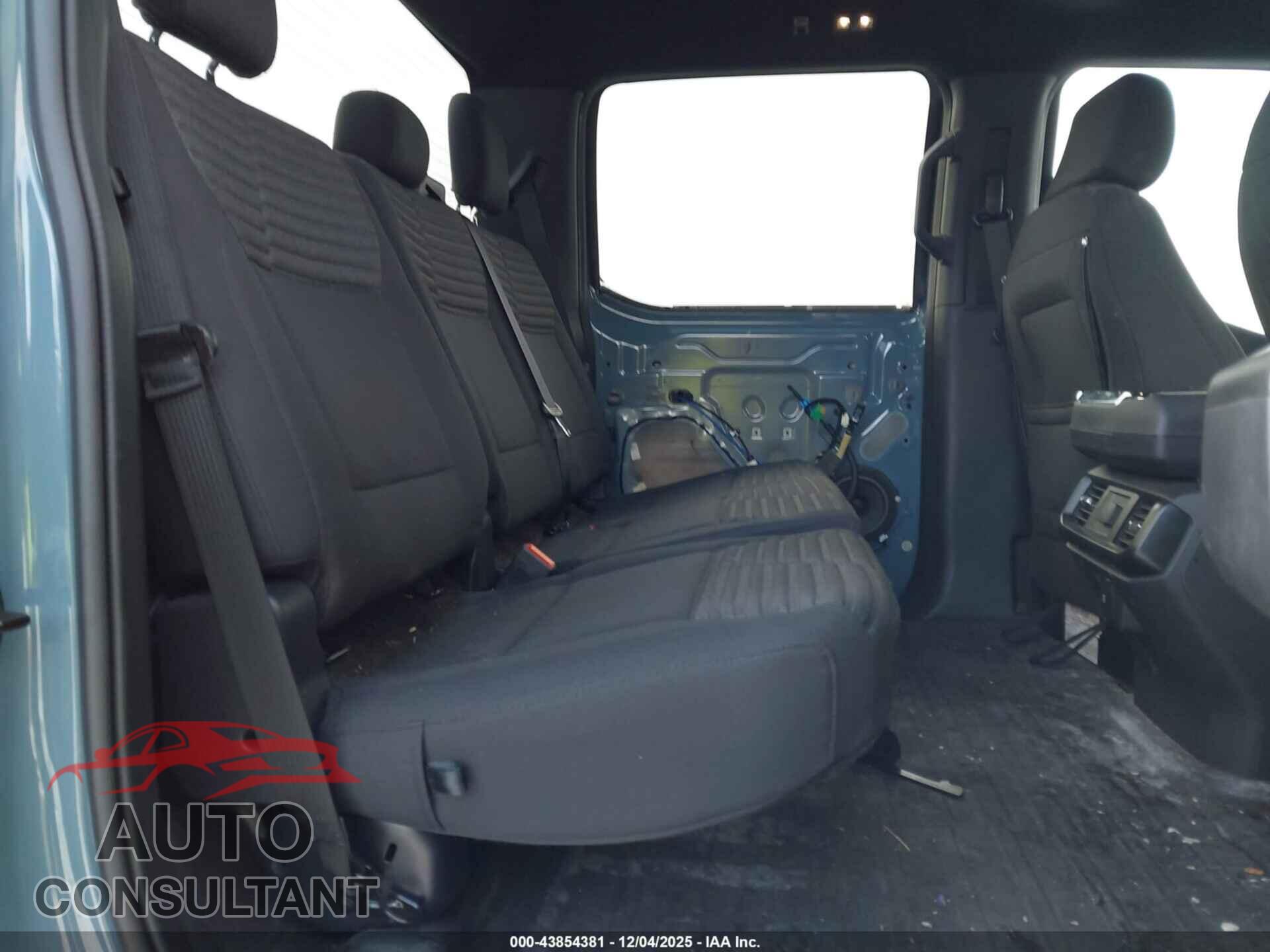 FORD F-150 2023 - 1FTEW1EP4PKD27533