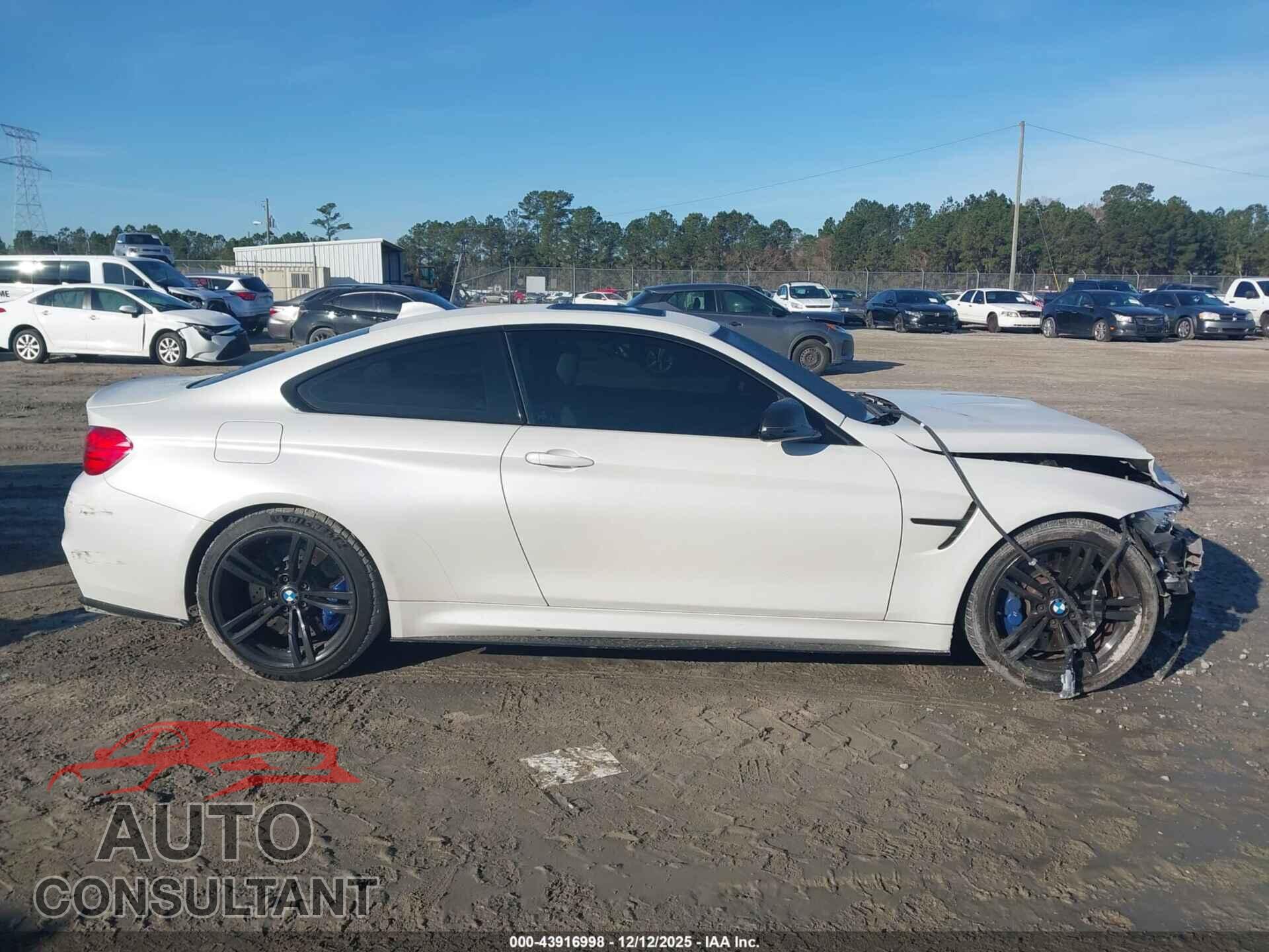 BMW M4 2015 - WBS3R9C53FK331157