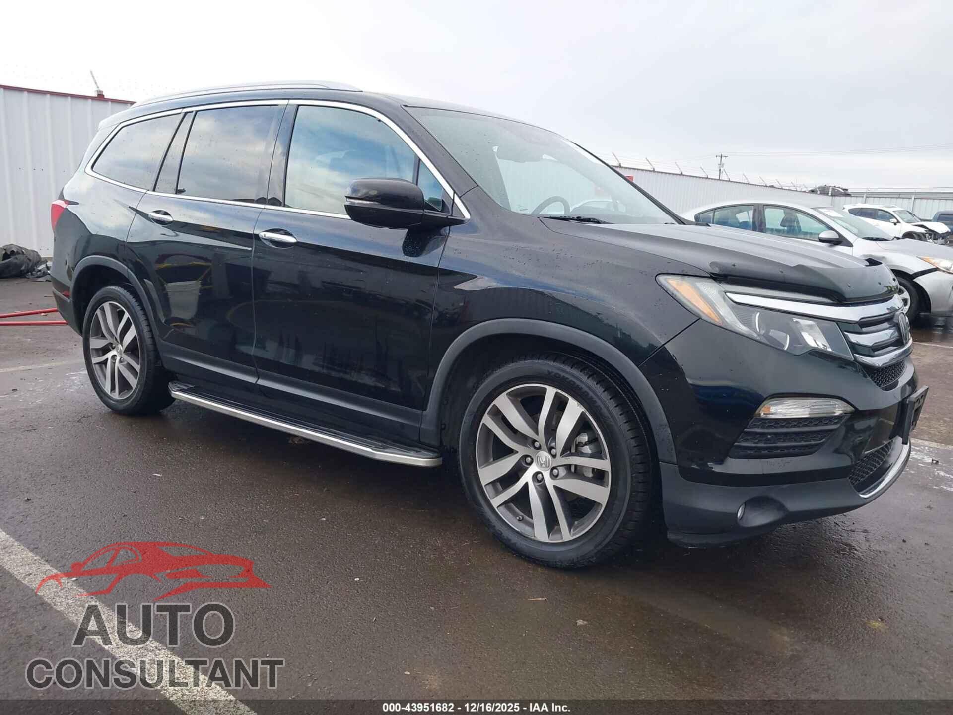 HONDA PILOT 2017 - 5FNYF6H01HB088286
