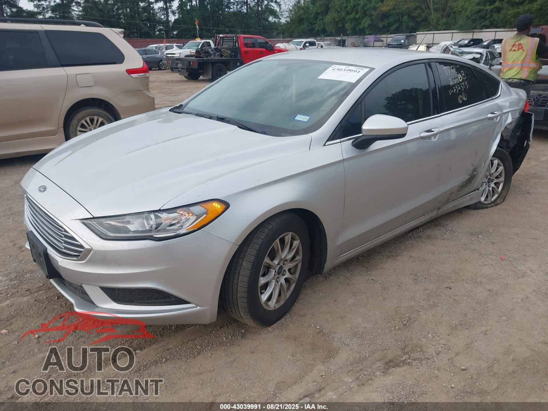 FORD FUSION 2017 - 3FA6P0G75HR232393