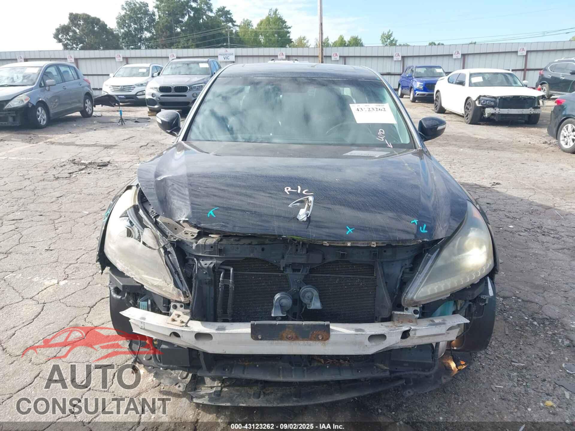 HYUNDAI EQUUS 2011 - KMHGH4JF7BU041654
