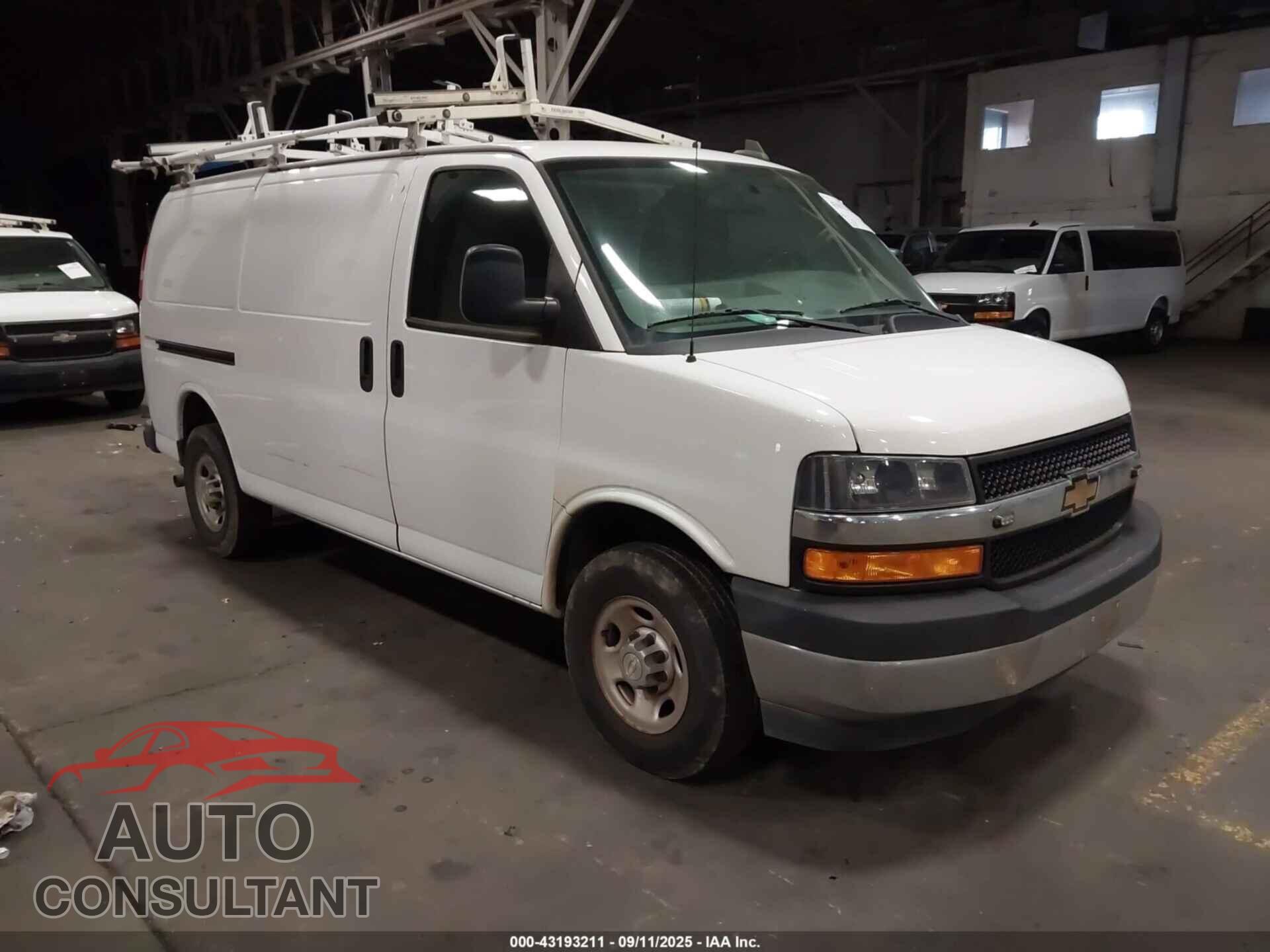CHEVROLET EXPRESS CARGO 2020 - 1GCWGAFP3L1256843