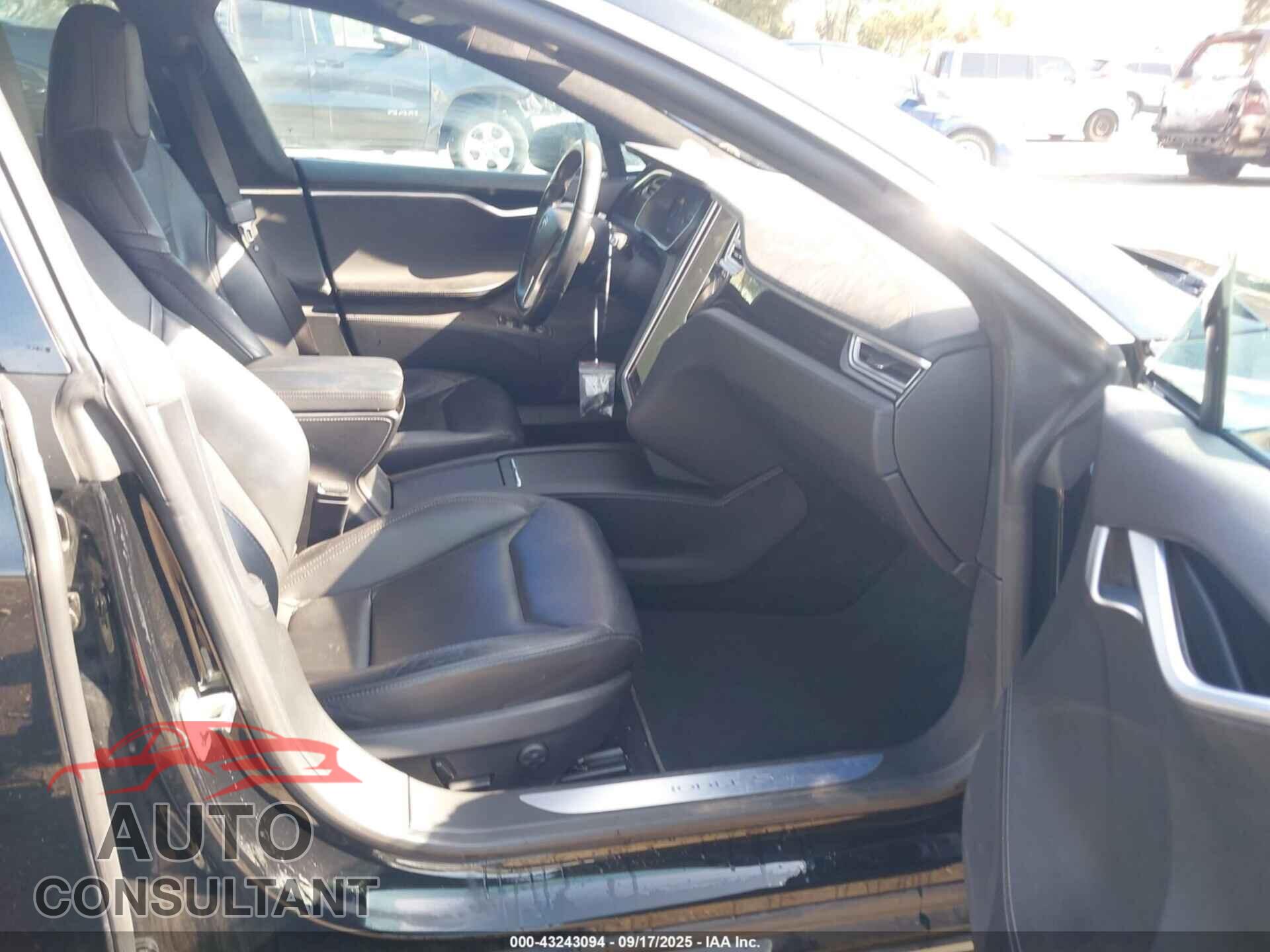 TESLA MODEL S 2016 - 5YJSA1E15GF161243