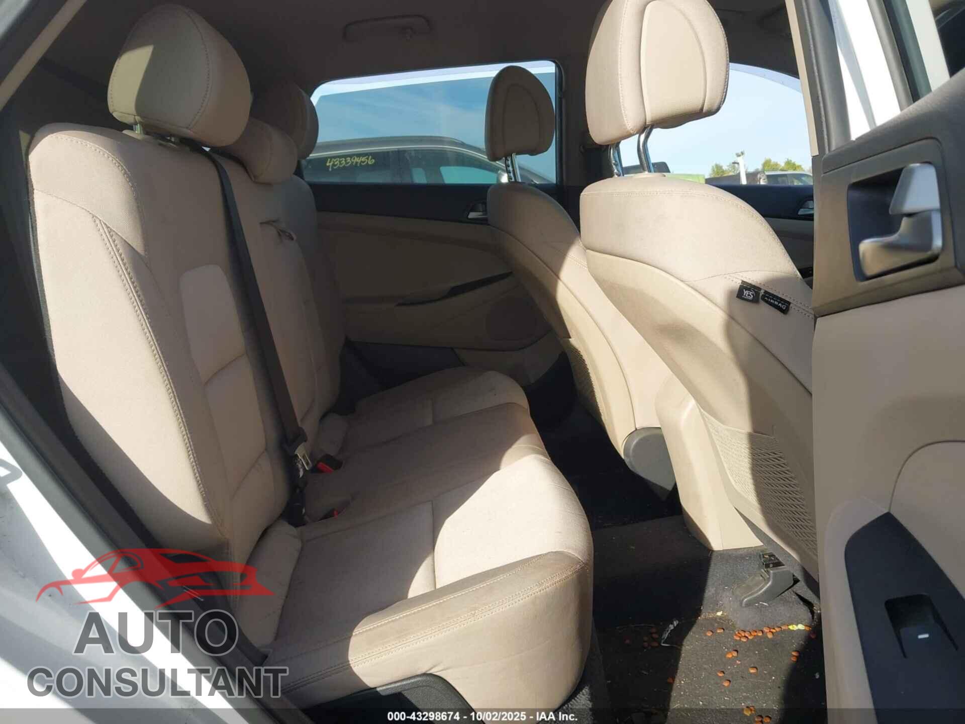 HYUNDAI TUCSON 2017 - KM8J3CA40HU573981