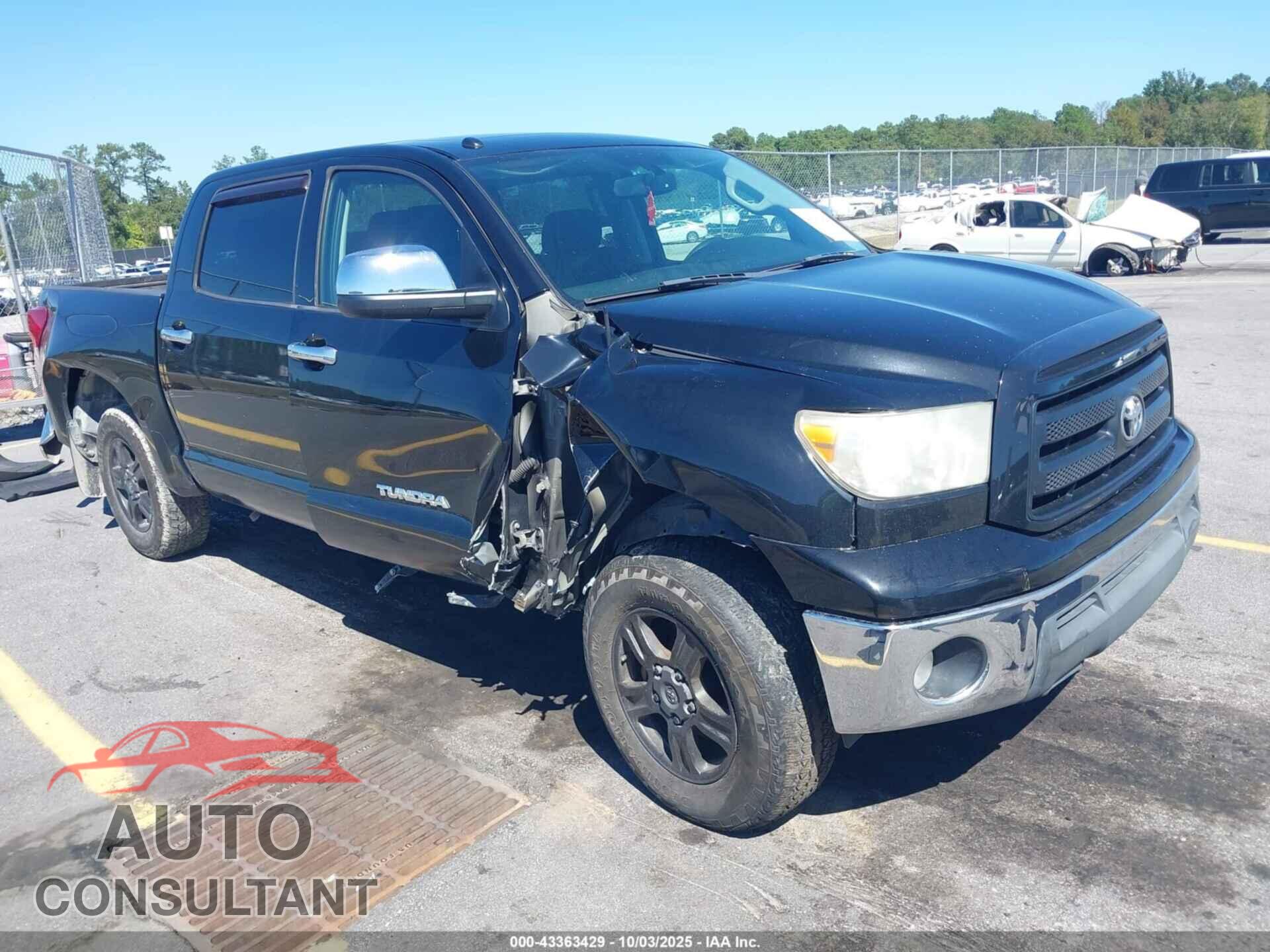 TOYOTA TUNDRA 2011 - 5TFDM5F18BX016461