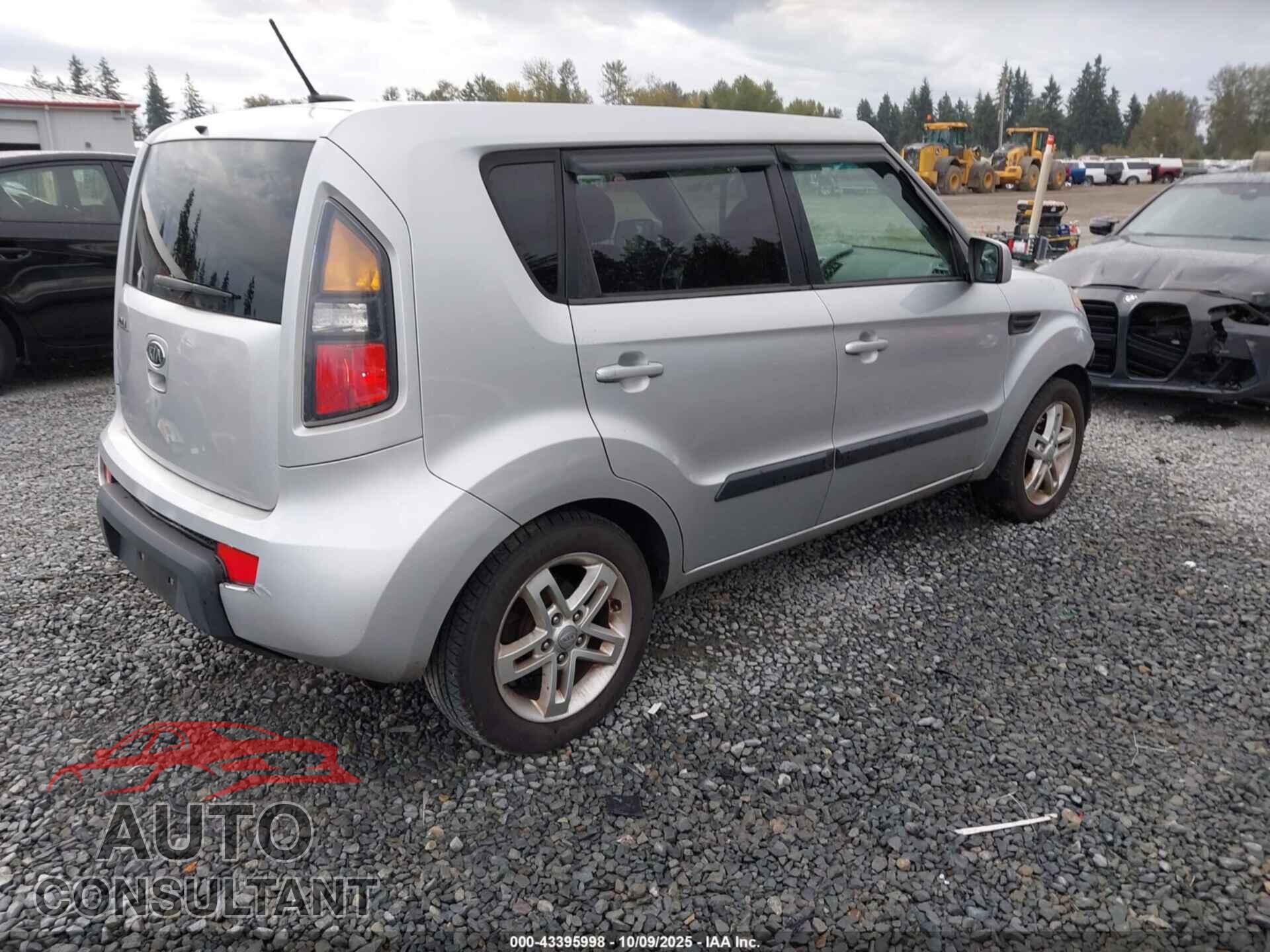 KIA SOUL 2011 - KNDJT2A20B7708119