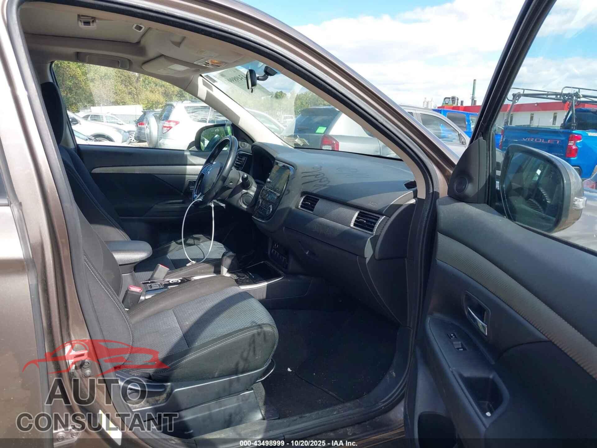 MITSUBISHI OUTLANDER 2017 - JA4AZ3A31HZ027794