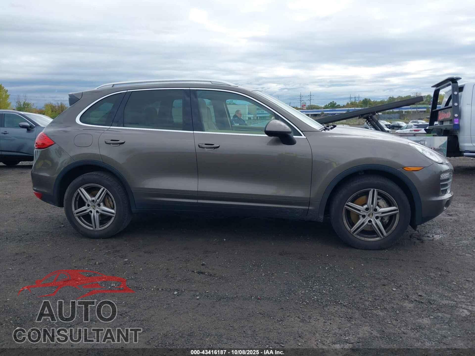 PORSCHE CAYENNE 2011 - WP1AB2A27BLA44202