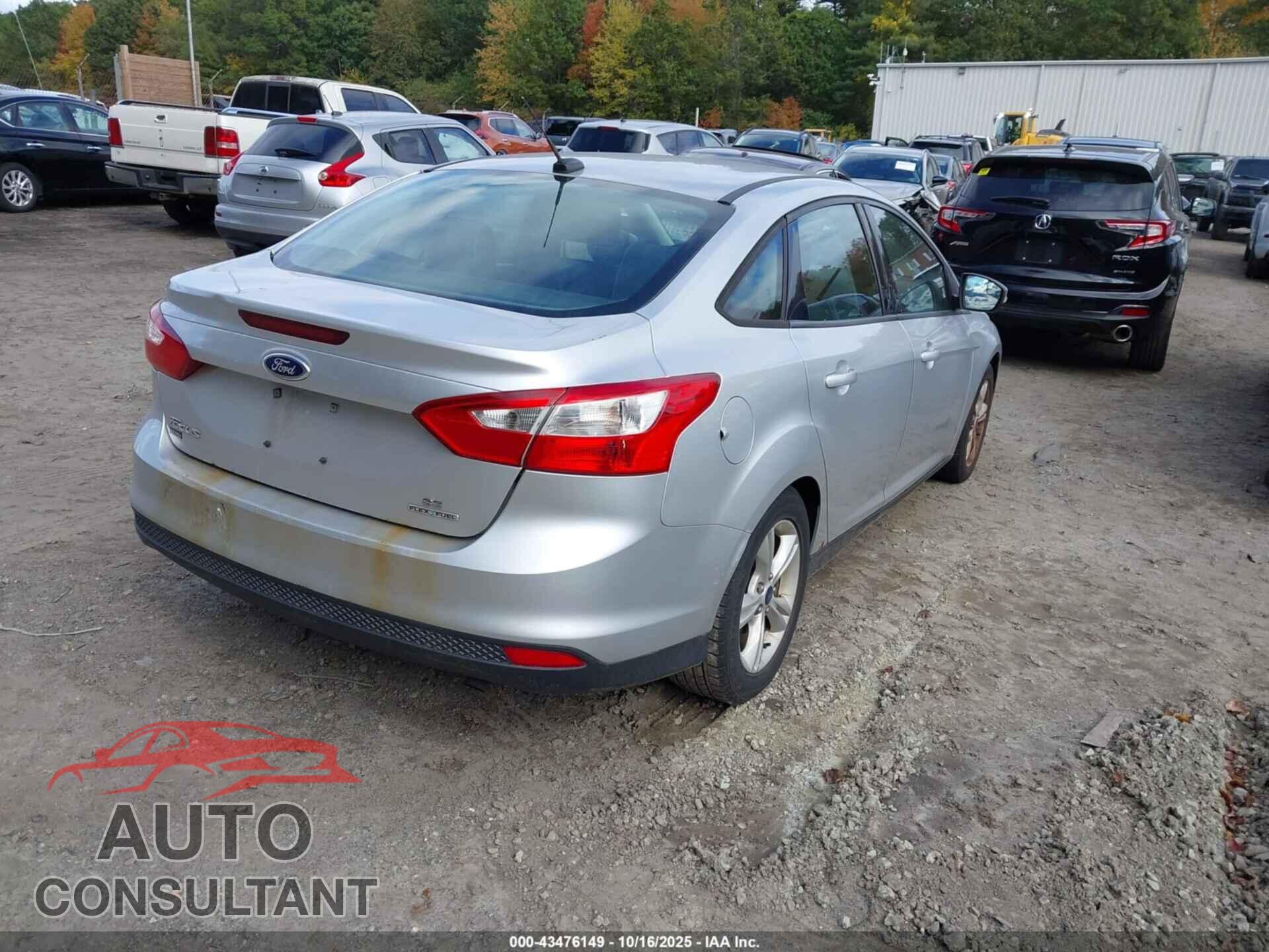 FORD FOCUS 2014 - 1FADP3F23EL412271