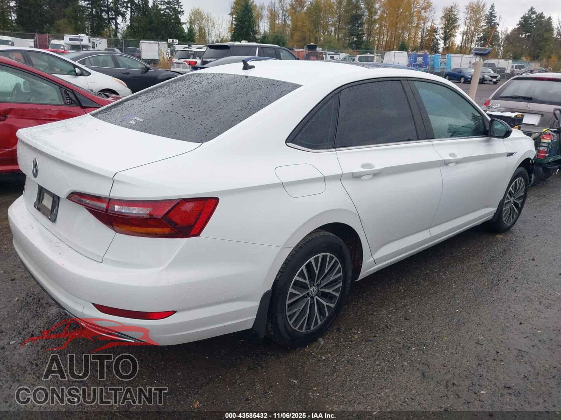 VOLKSWAGEN JETTA 2019 - 3VWCB7BU3KM139097