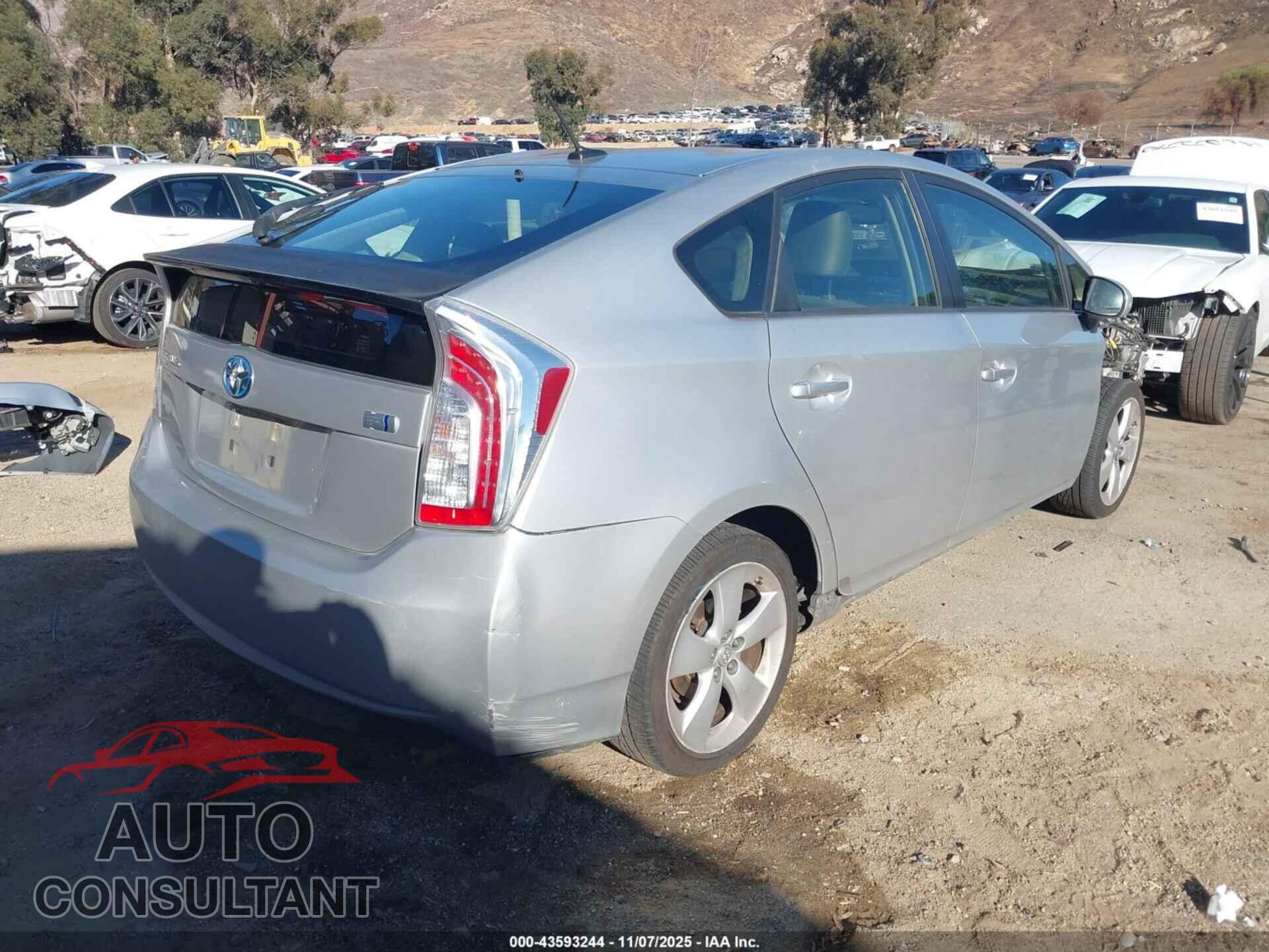 TOYOTA PRIUS 2013 - JTDKN3DU3D5656095