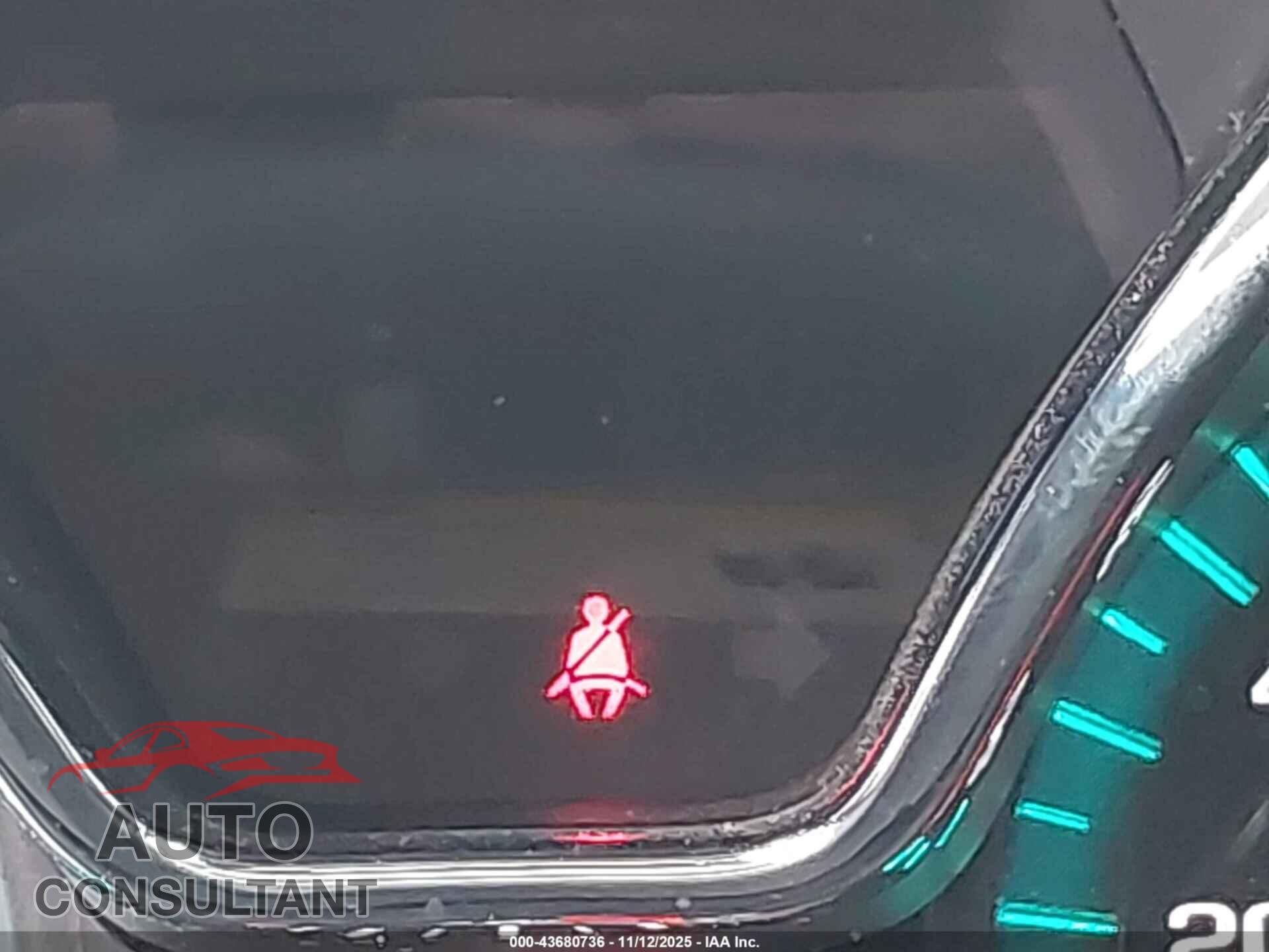 CHEVROLET TRAVERSE 2017 - 1GNKRFKD3HJ252582