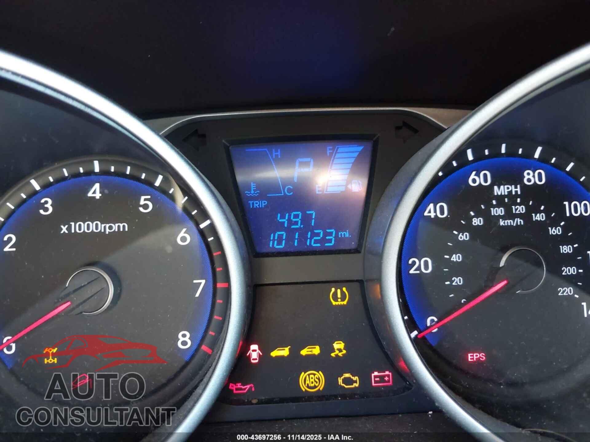 HYUNDAI TUCSON 2013 - KM8JUCAC6DU553068