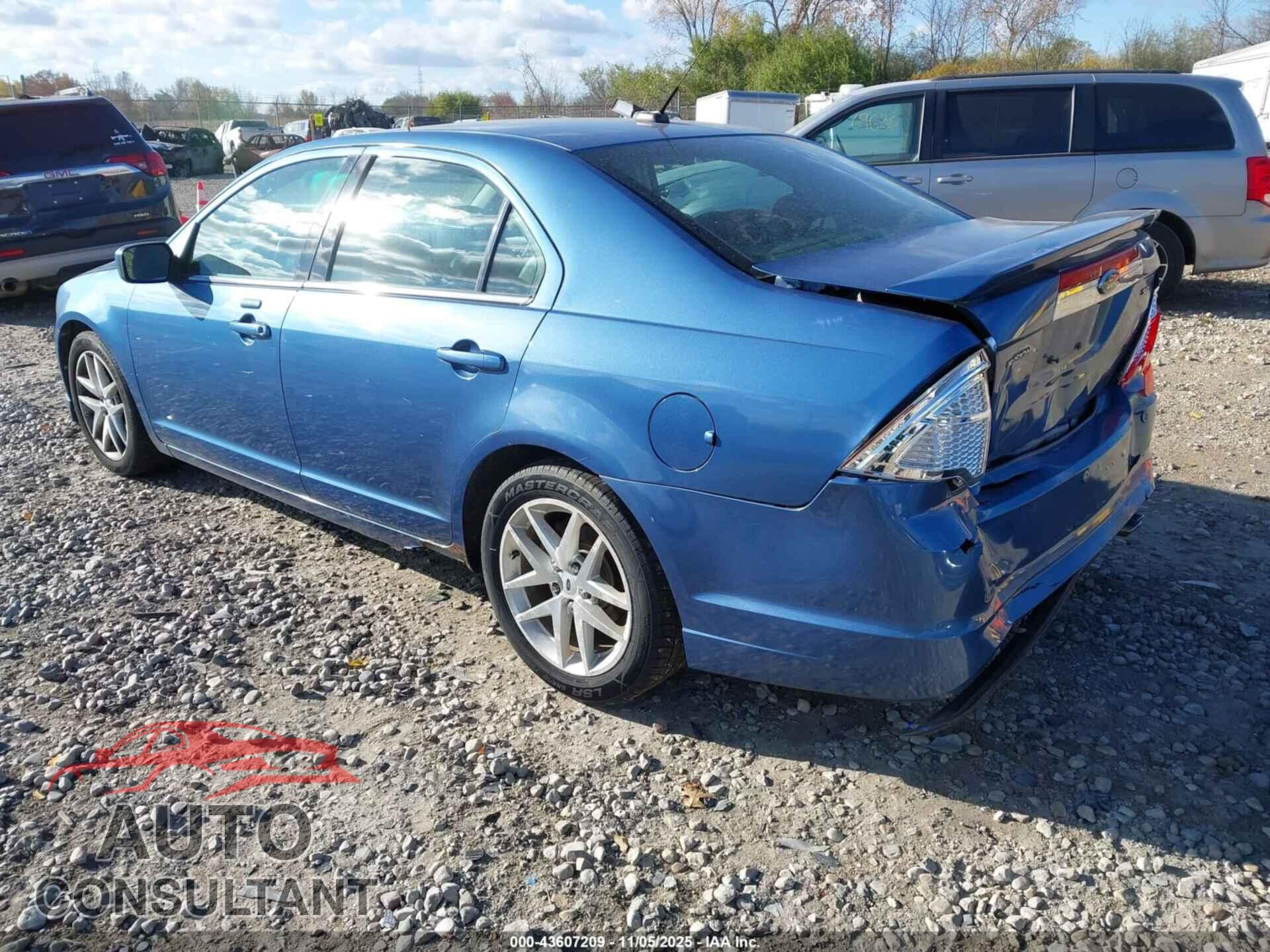 FORD FUSION 2010 - 3FAHP0JA3AR260504