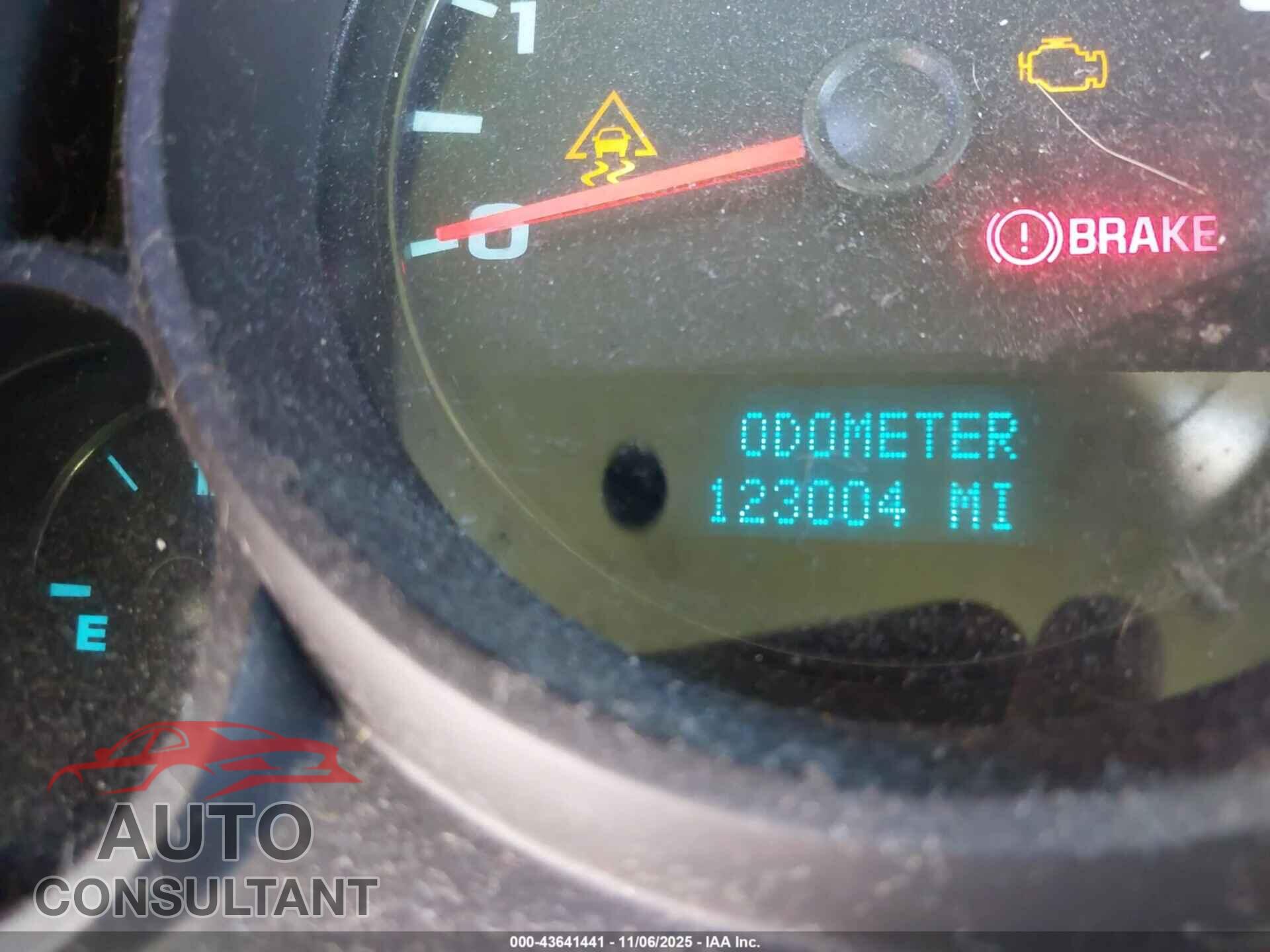CHEVROLET SILVERADO 1500 2010 - 3GCRCREA4AG143583
