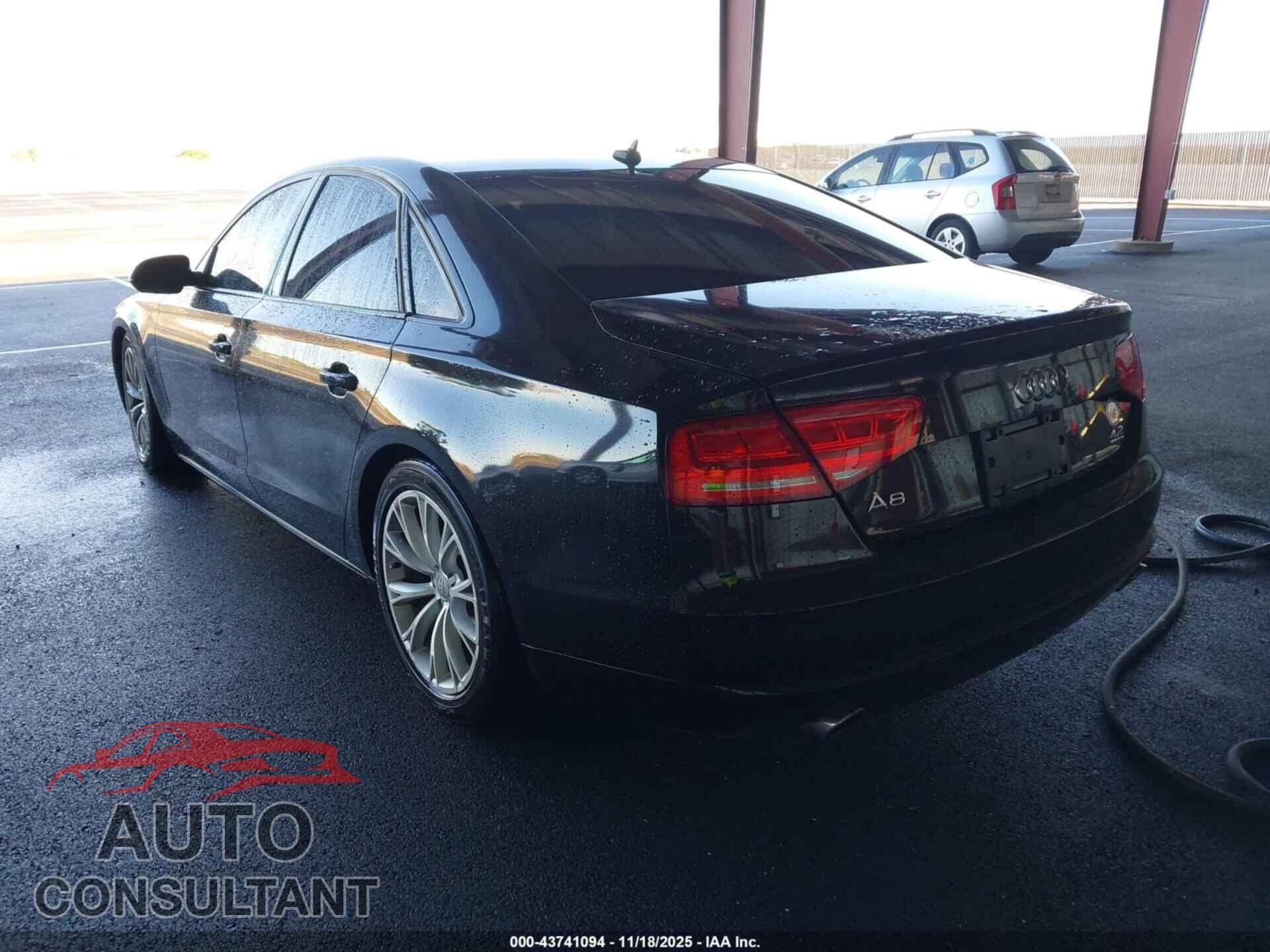 AUDI A8 2011 - WAUAVAFD3BN001135