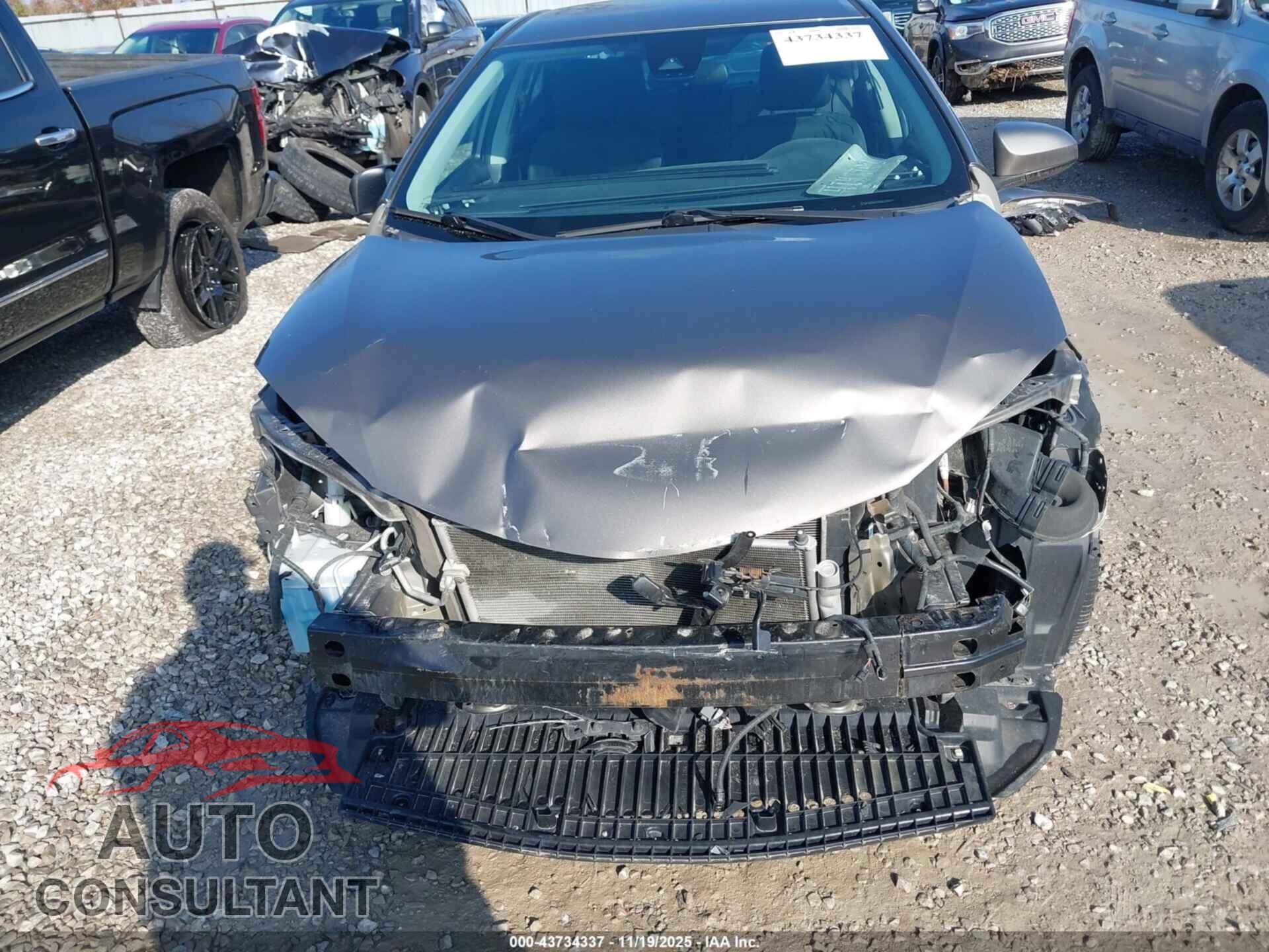 TOYOTA COROLLA 2017 - 2T1BURHE5HC868160