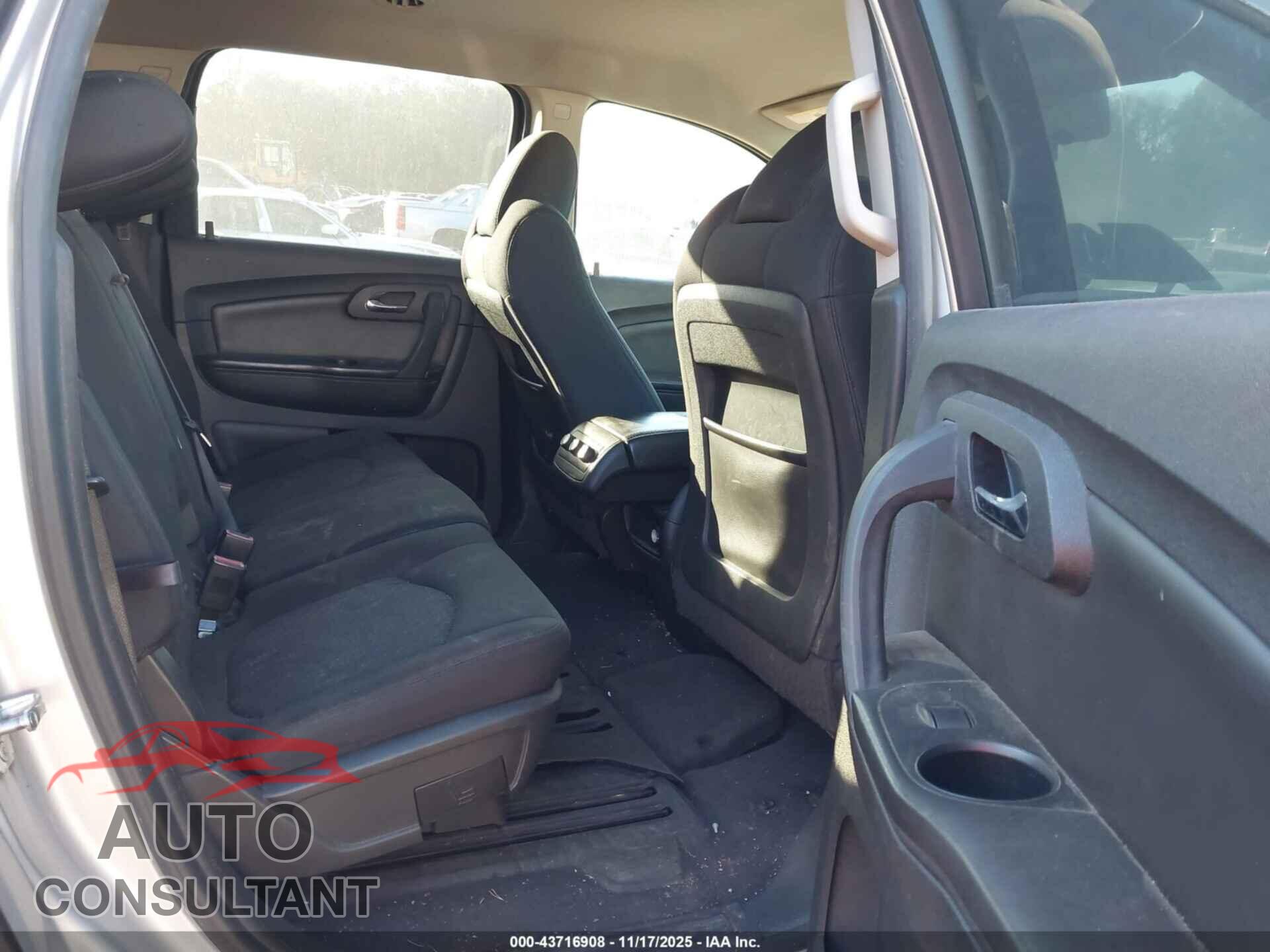 CHEVROLET TRAVERSE 2012 - 1GNKRGED0CJ267180