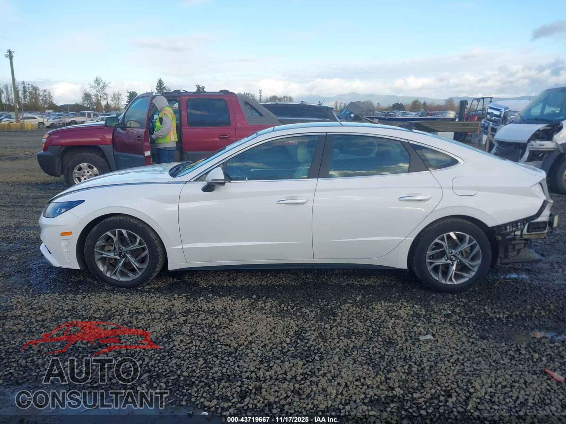 HYUNDAI SONATA 2020 - 5NPEF4JA6LH035331