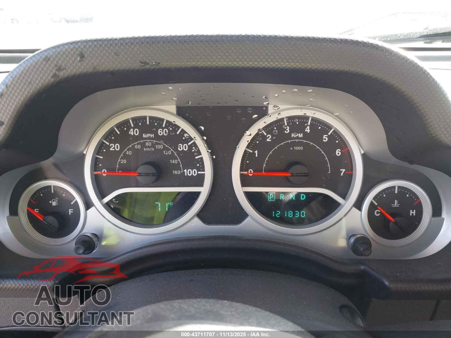 JEEP WRANGLER 2010 - 1J4AA2D13AL155099