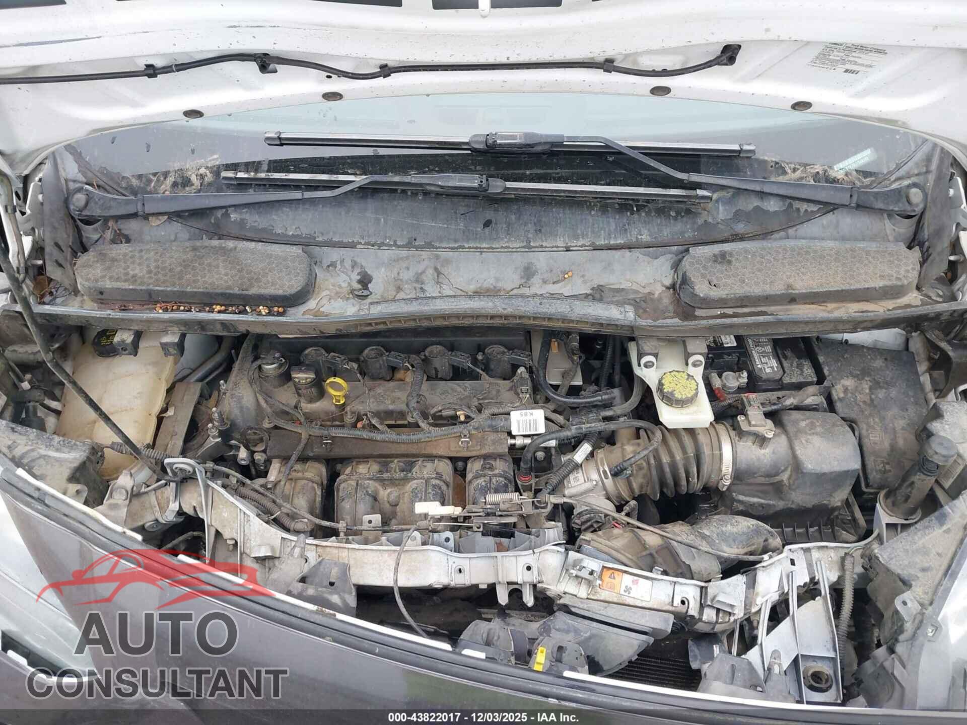 FORD TRANSIT CONNECT 2018 - NM0LS7E70J1348380