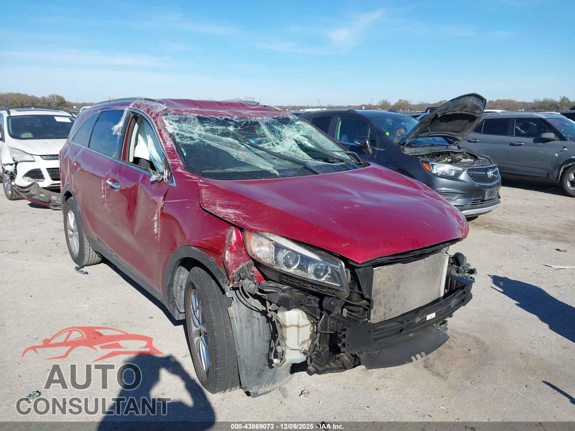 KIA SORENTO 2017 - 5XYPG4A36HG265666