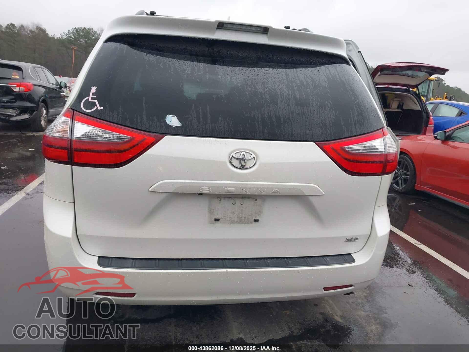 TOYOTA SIENNA 2020 - 5TDYZ3DC1LS083311