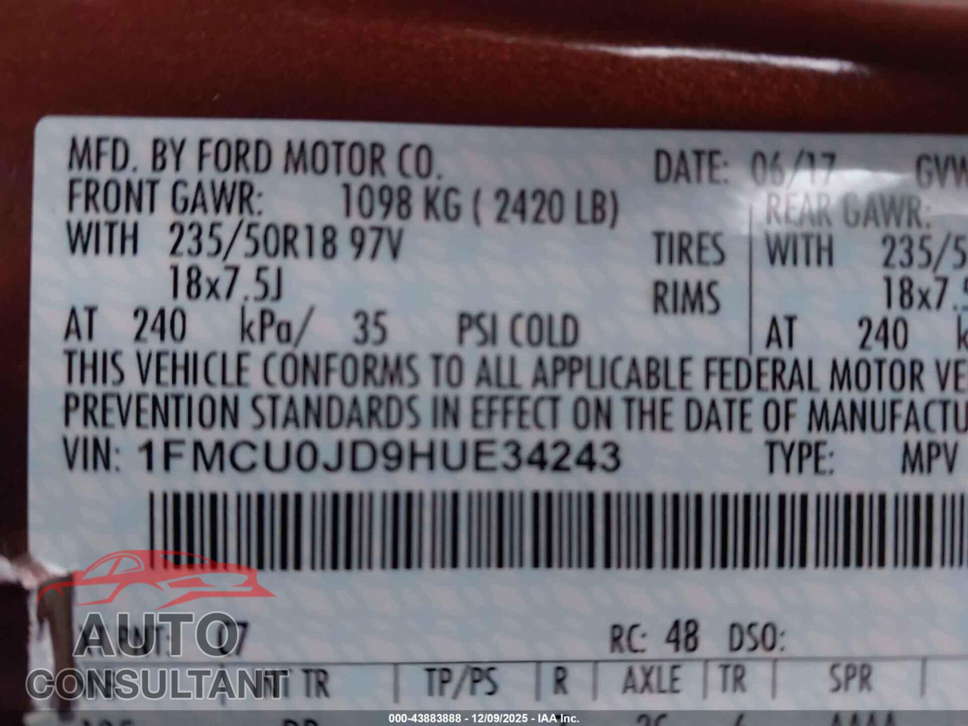 FORD ESCAPE 2017 - 1FMCU0JD9HUE34243