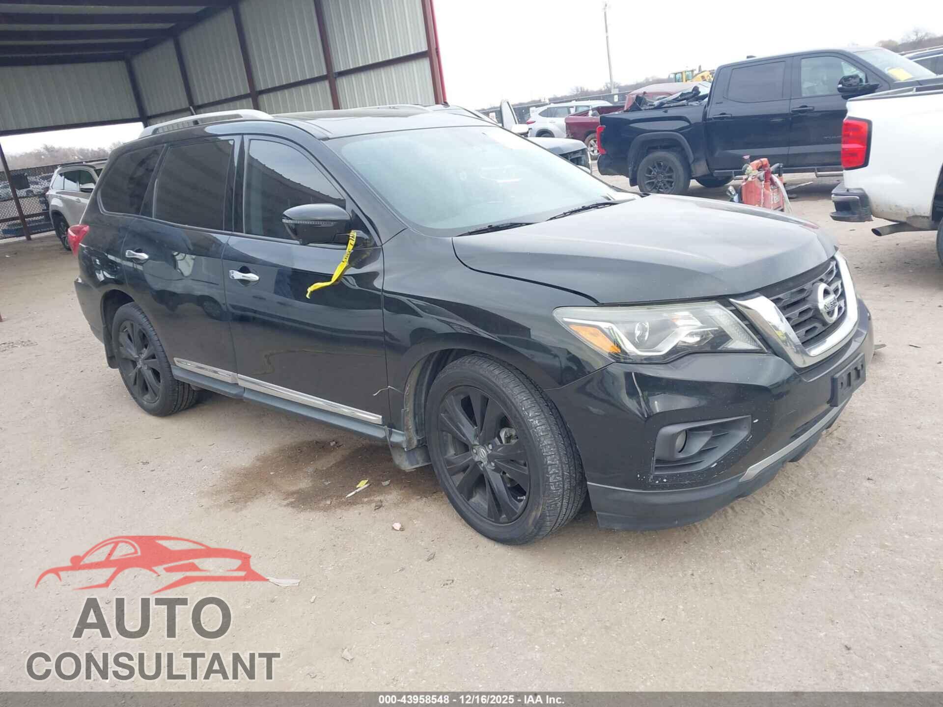 NISSAN PATHFINDER 2017 - 5N1DR2MN4HC686641