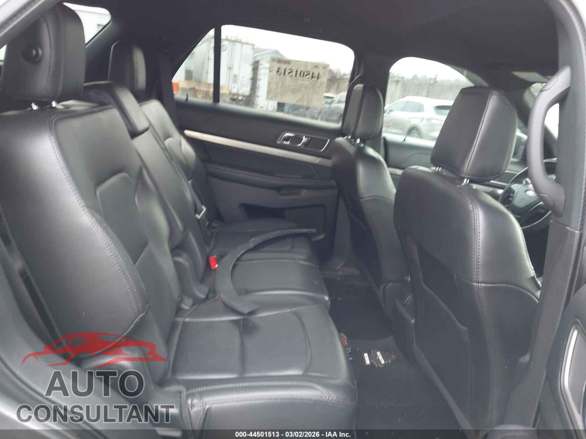 FORD EXPLORER 2018 - 1FM5K8D81JGB03124