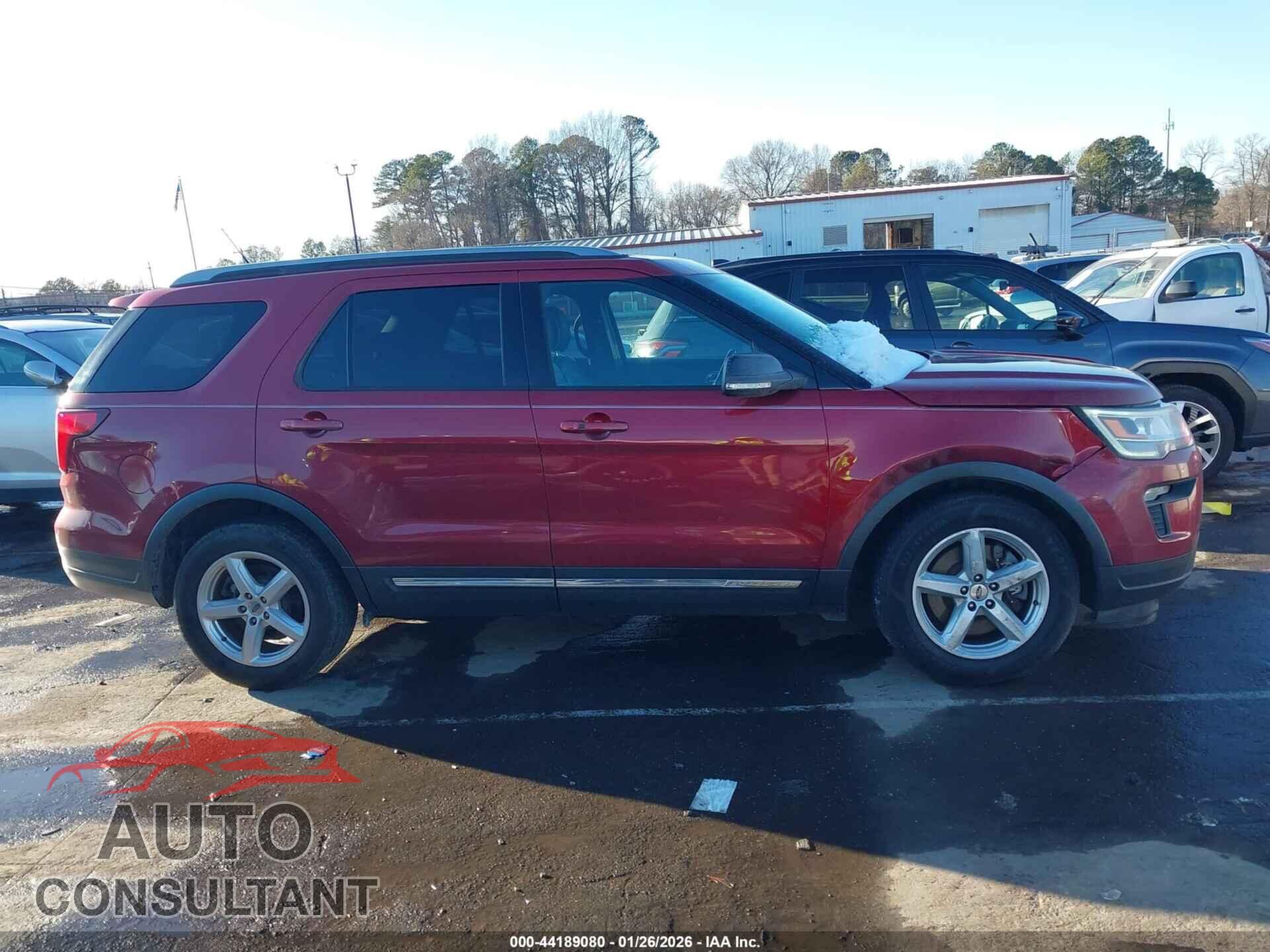 FORD EXPLORER 2018 - 1FM5K7D85JGB76653