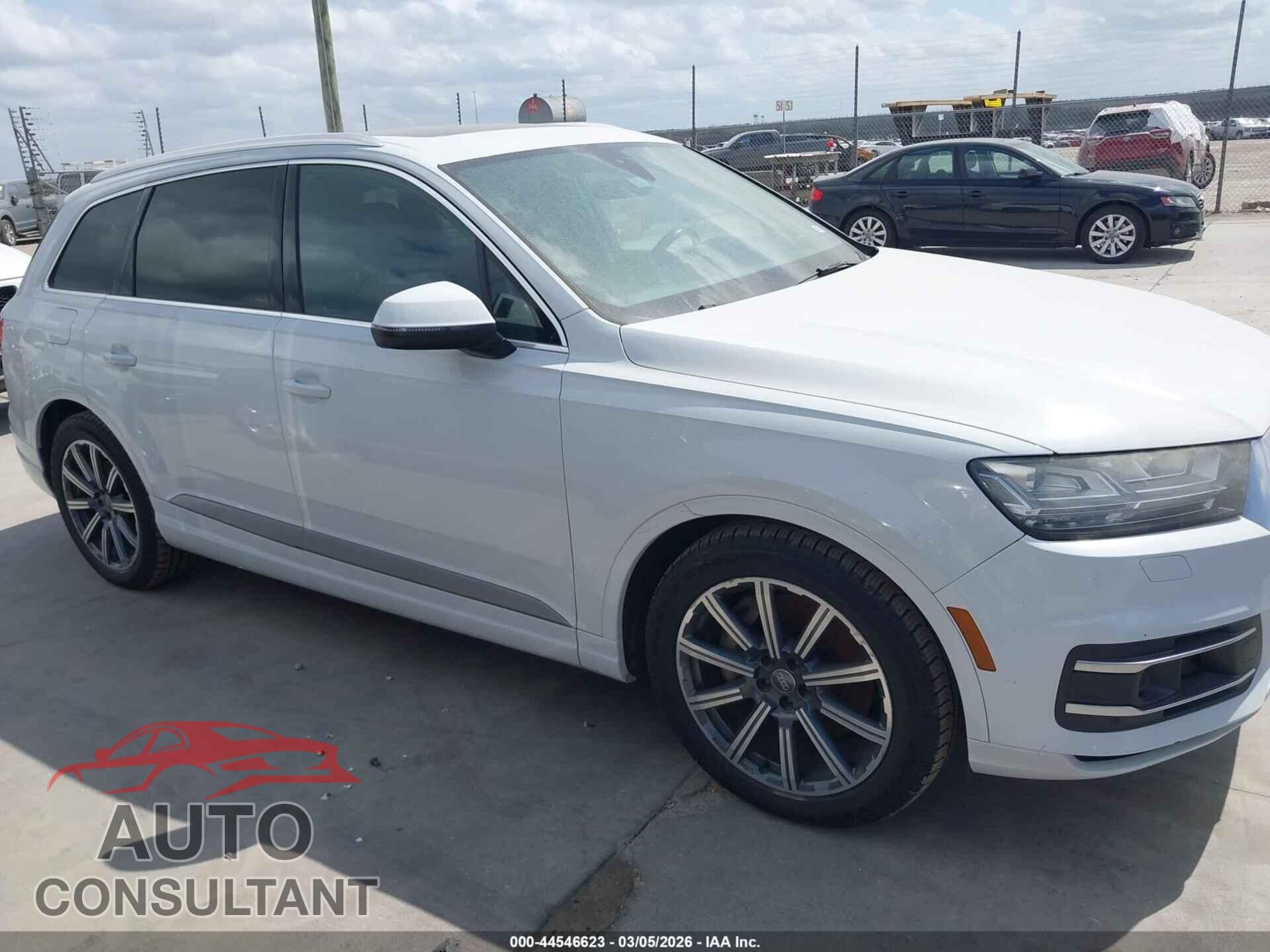 AUDI Q7 2017 - WA1VAAF75HD008770