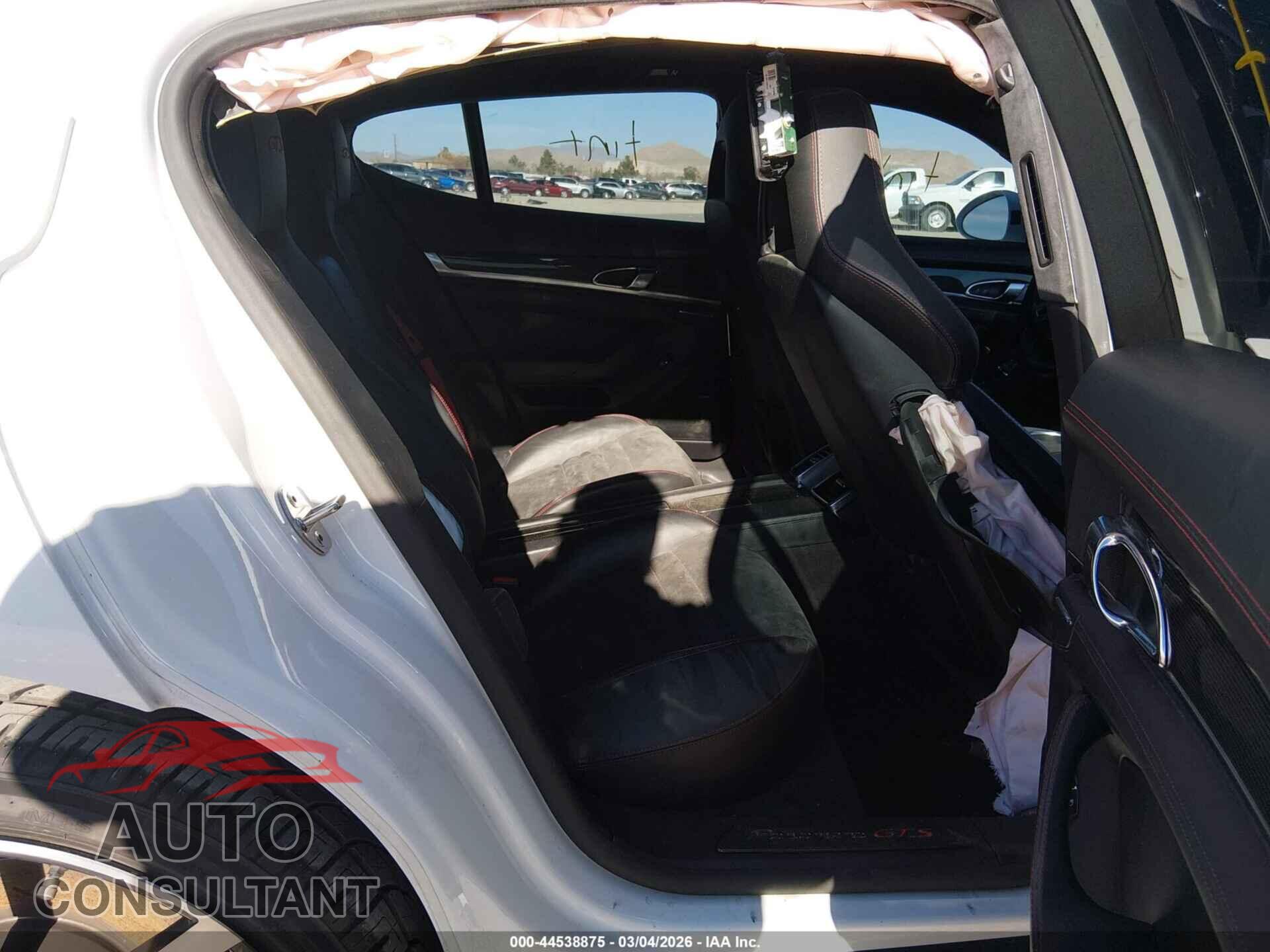 PORSCHE PANAMERA 2013 - WP0AF2A71DL076471