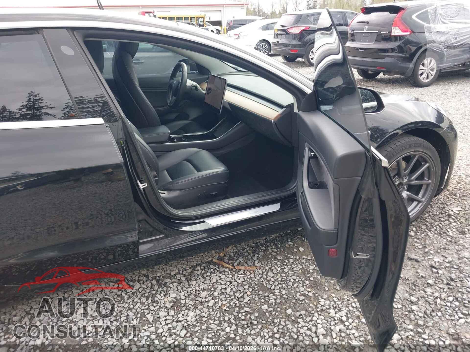 TESLA MODEL 3 2018 - 5YJ3E1EA2JF109049