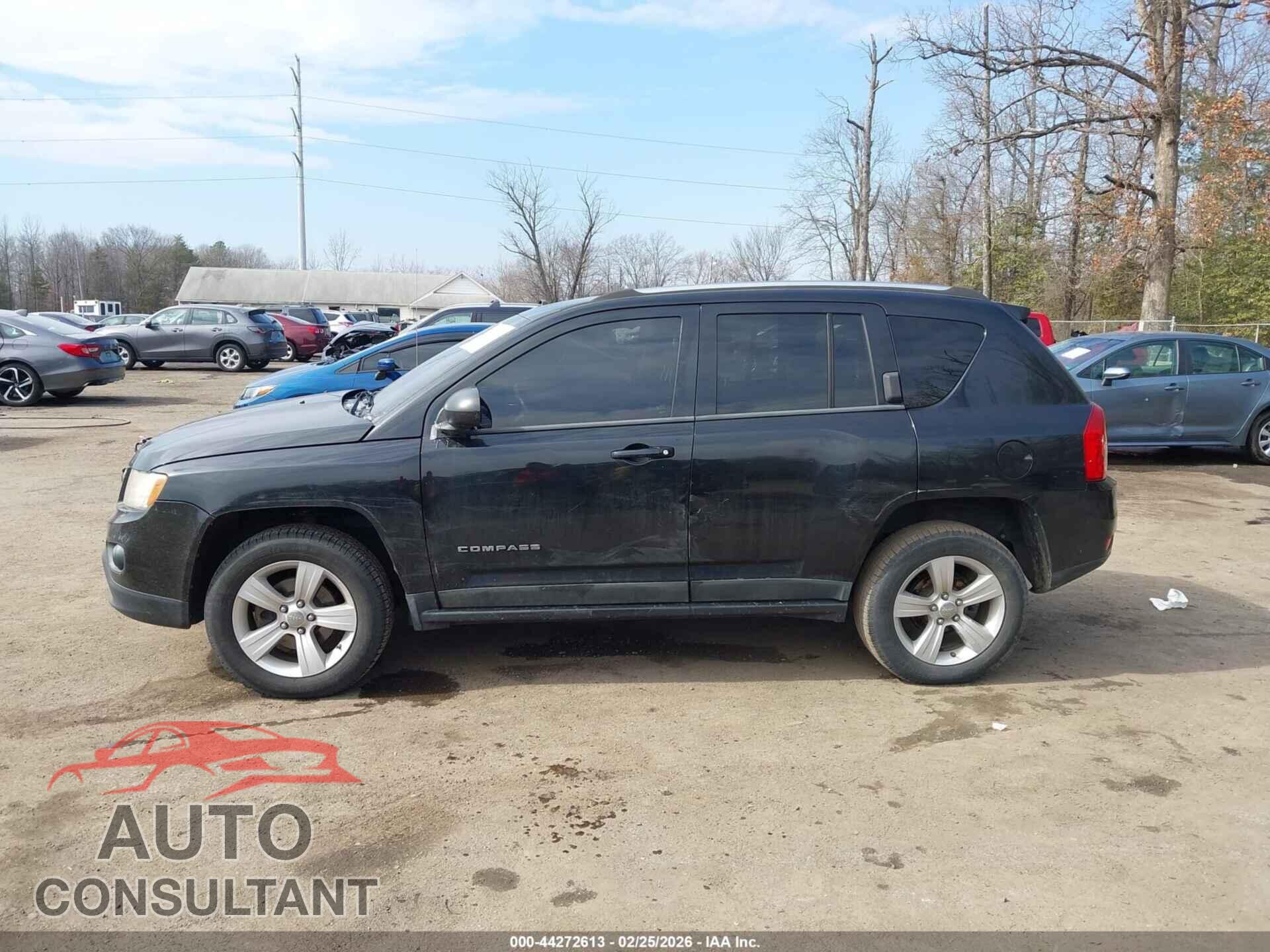 JEEP COMPASS 2011 - 1J4NF1FB6BD218971